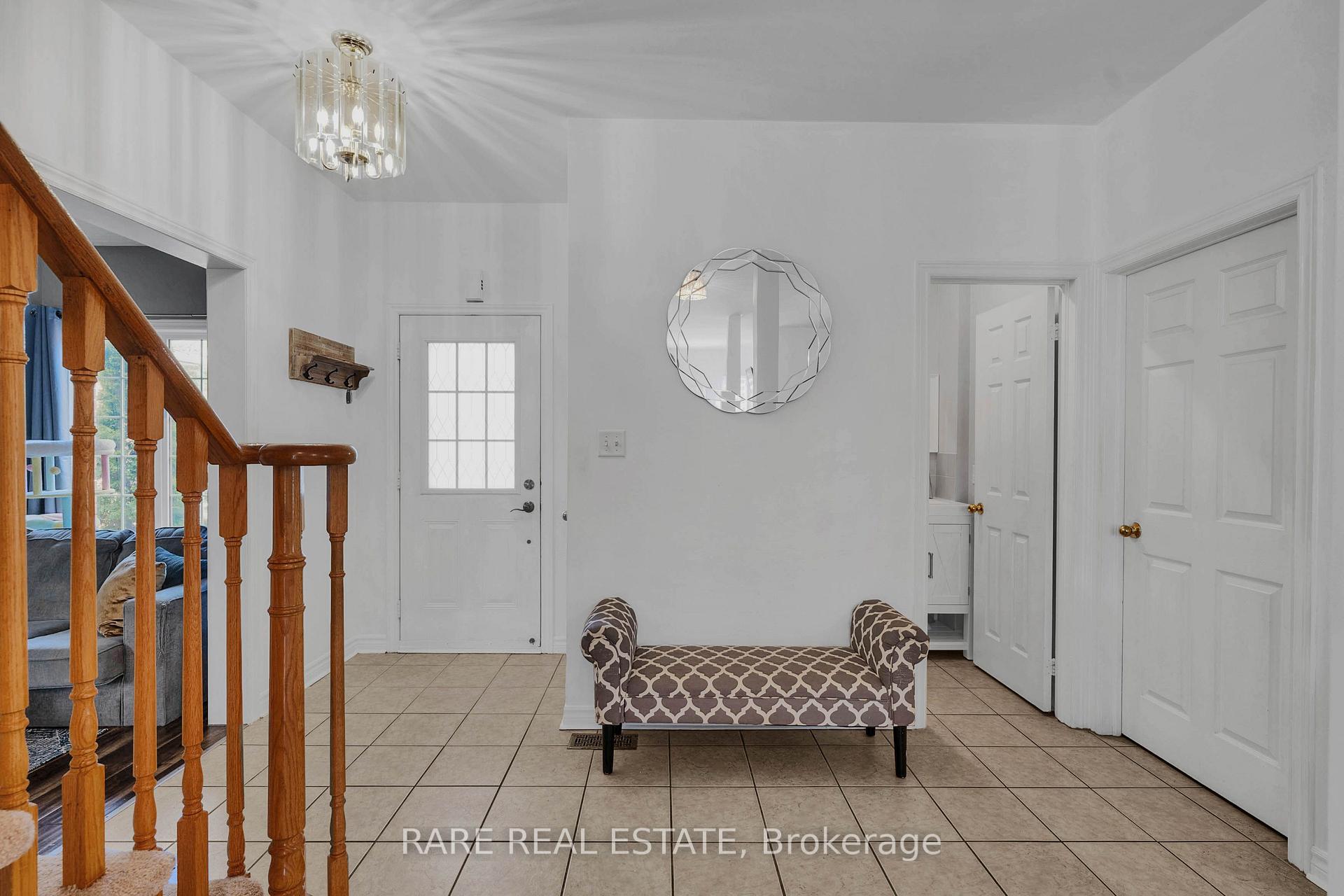 Photo 4 of 2104 Osbond Road, Innisfil, Alcona — HOMEH