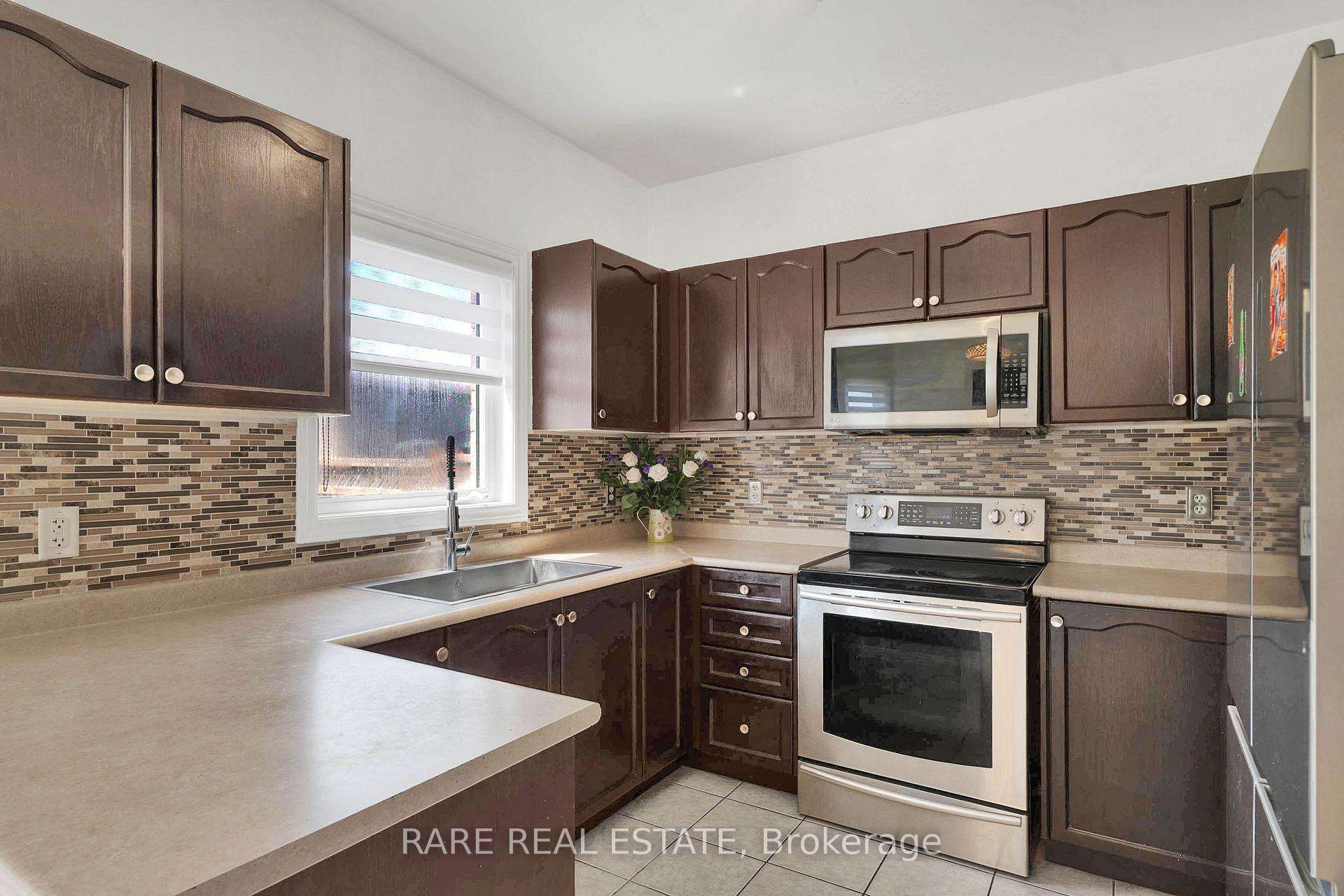 Photo 16 of 2104 Osbond Road, Innisfil, Alcona — HOMEH