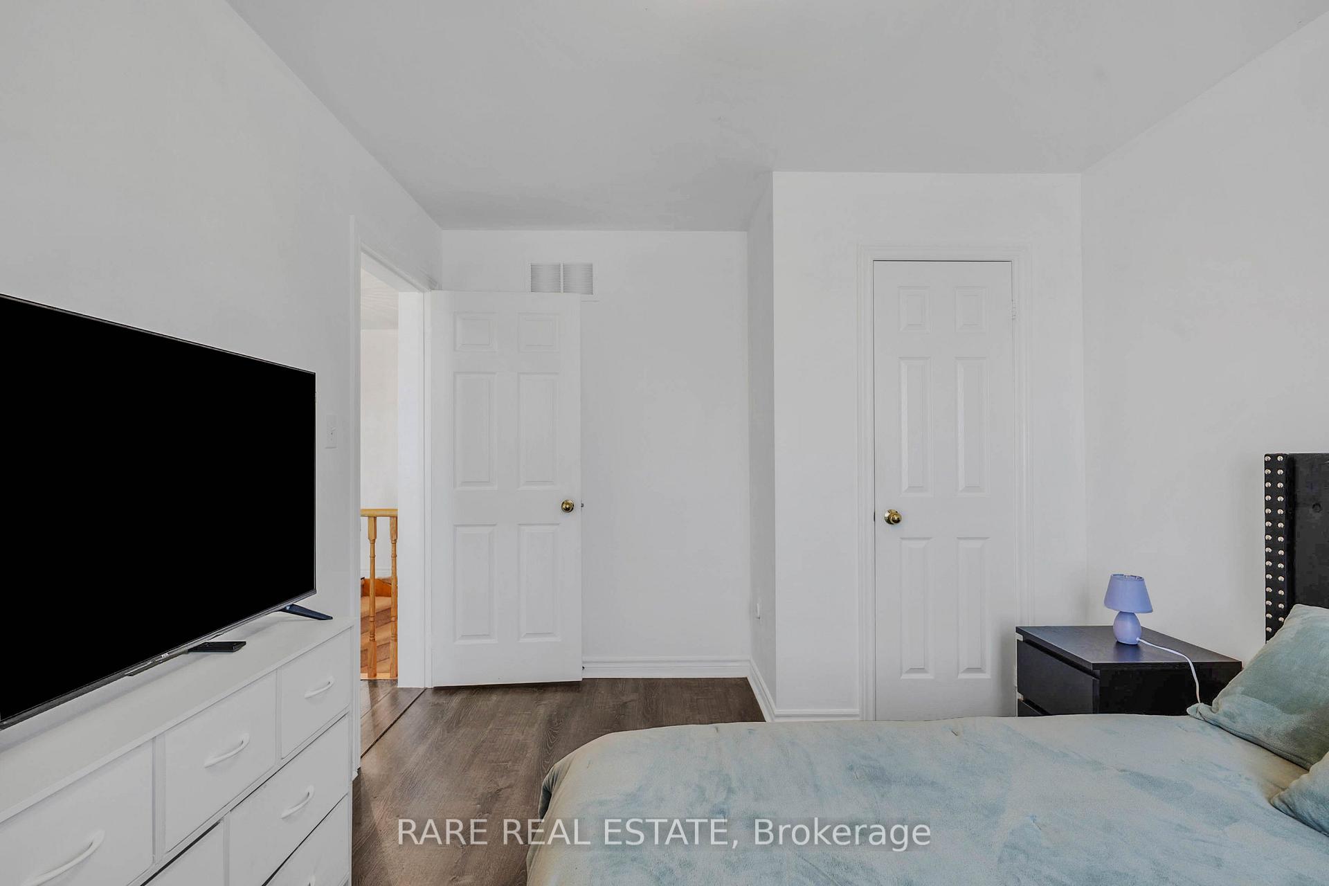 Photo 34 of 2104 Osbond Road, Innisfil, Alcona — HOMEH