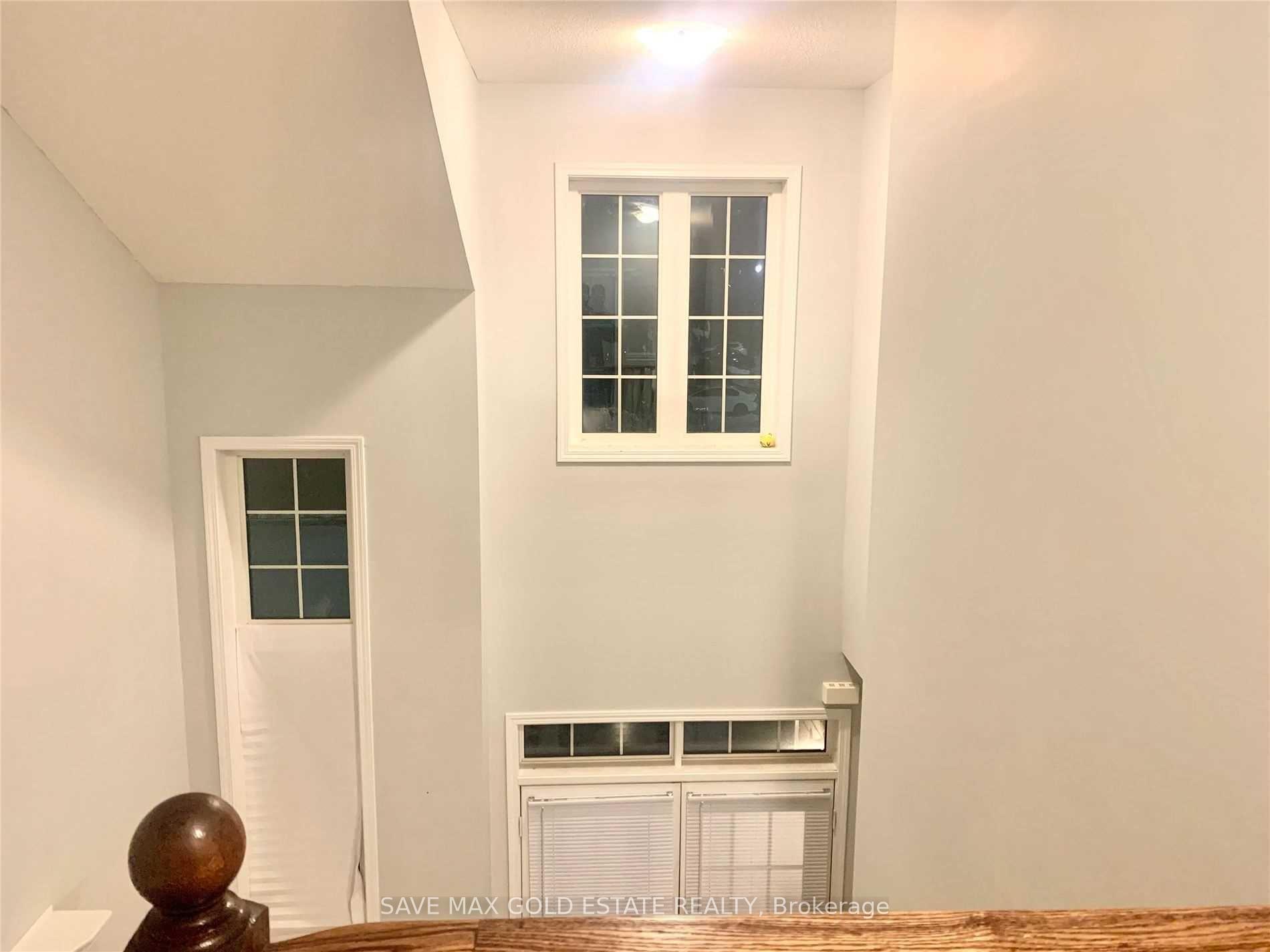 Photo 4 of Unit Upper, 9 Troyer Street, Brampton, Northwest Brampton — HOMEH