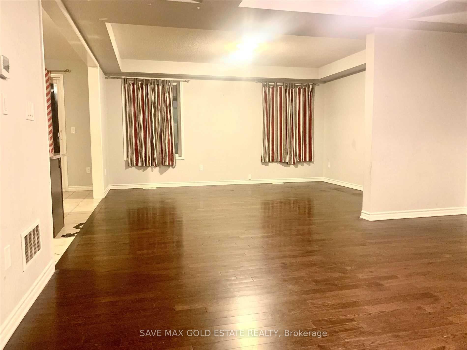 Photo 6 of Unit Upper, 9 Troyer Street, Brampton, Northwest Brampton — HOMEH
