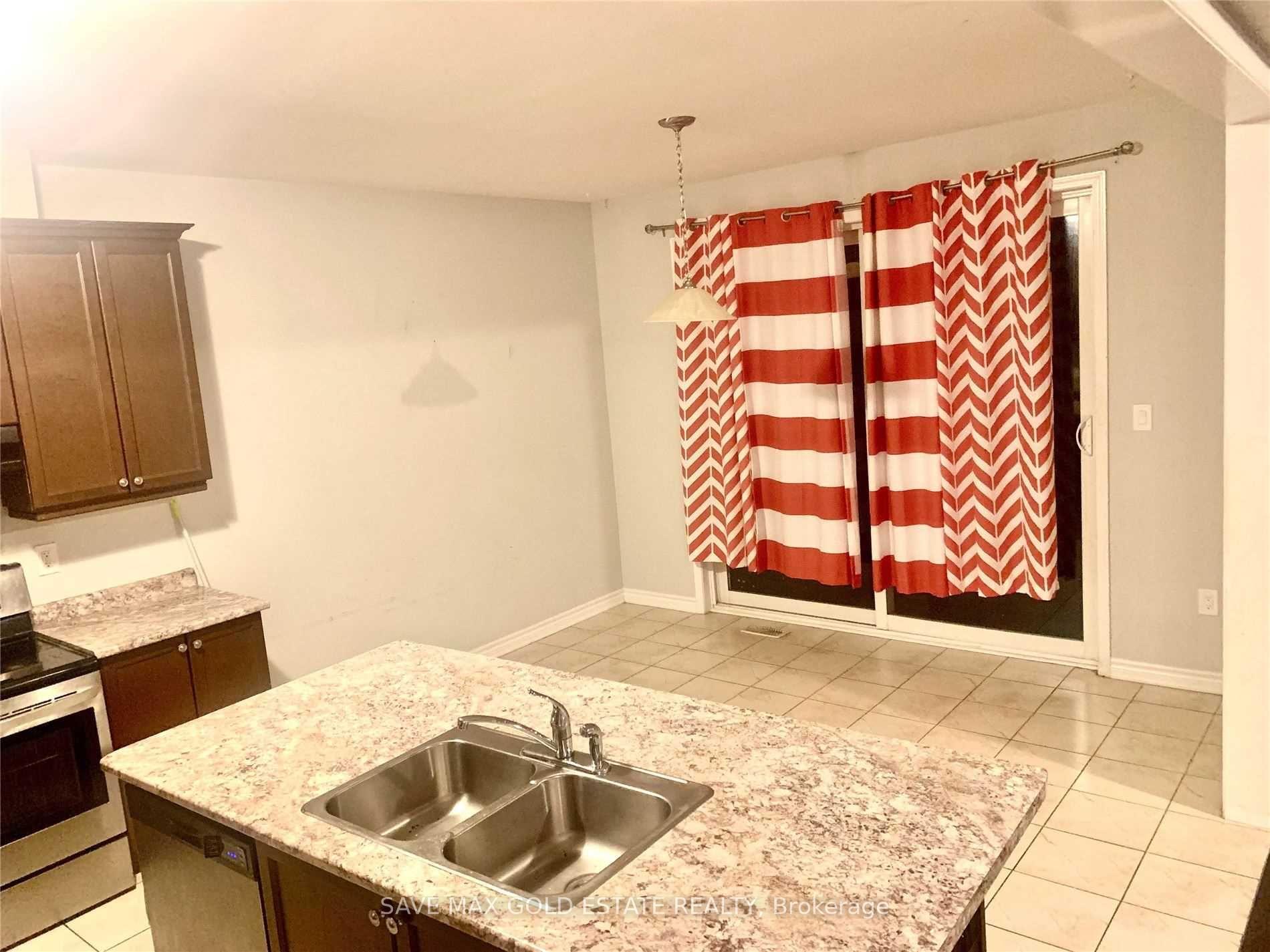 Photo 9 of Unit Upper, 9 Troyer Street, Brampton, Northwest Brampton — HOMEH