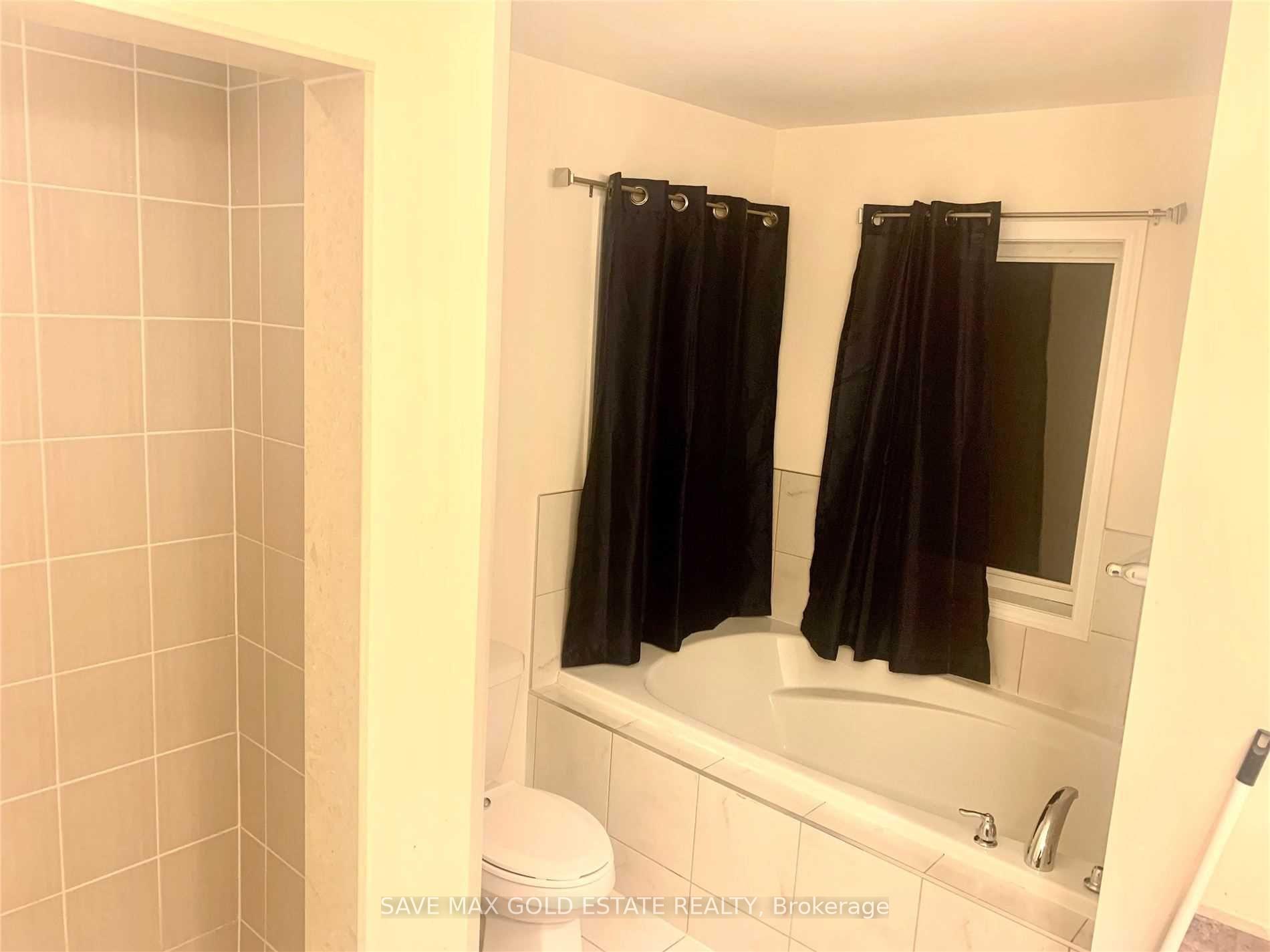 Photo 14 of Unit Upper, 9 Troyer Street, Brampton, Northwest Brampton — HOMEH
