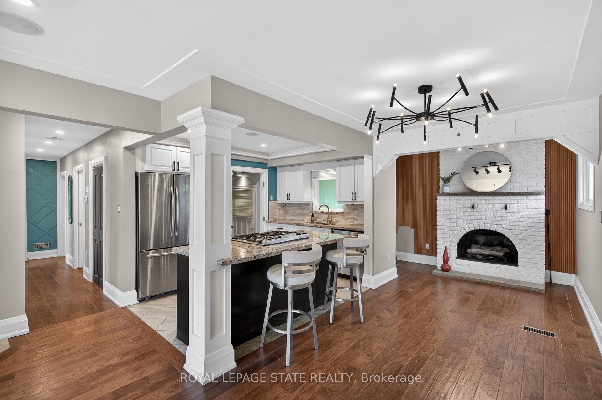 Photo 7 of 33 Kenwood Crescent, Hamilton, Huntington — HOMEH