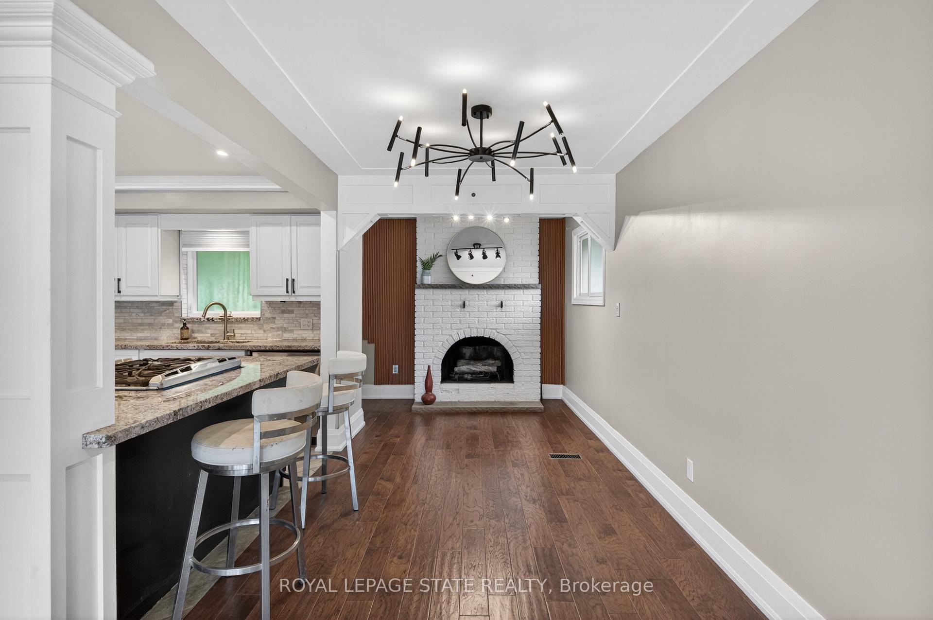 Photo 10 of 33 Kenwood Crescent, Hamilton, Huntington — HOMEH