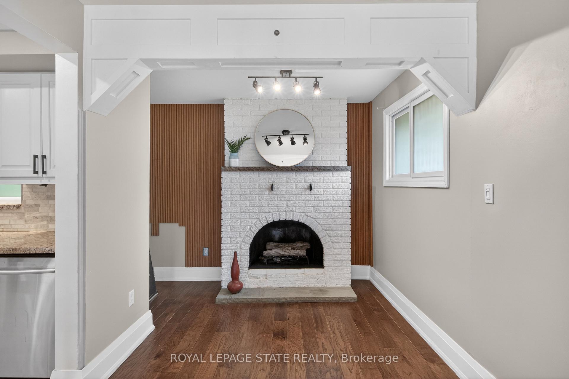 Photo 11 of 33 Kenwood Crescent, Hamilton, Huntington — HOMEH