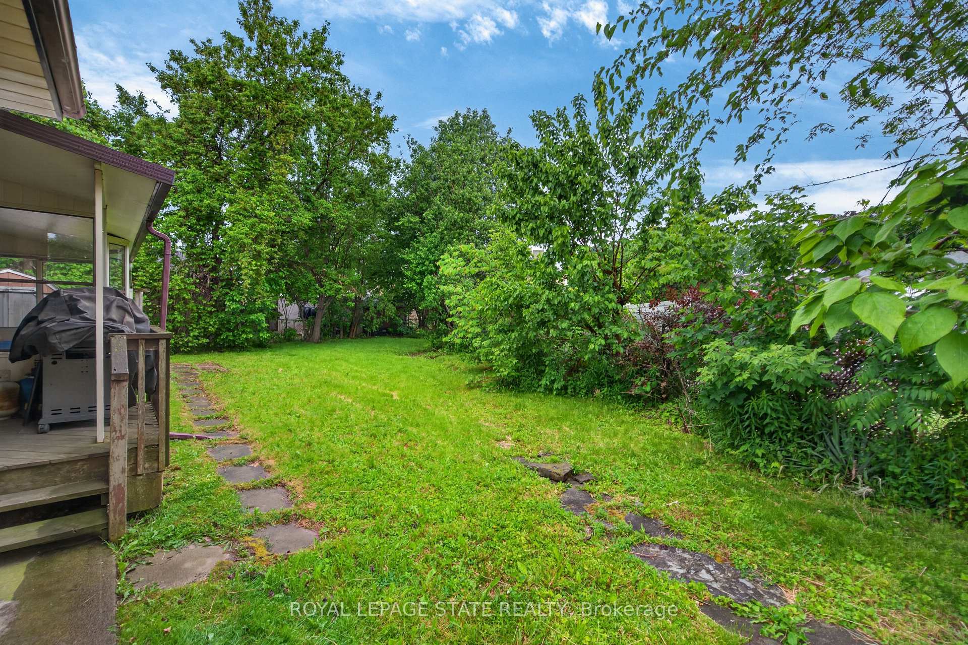 Photo 35 of 33 Kenwood Crescent, Hamilton, Huntington — HOMEH