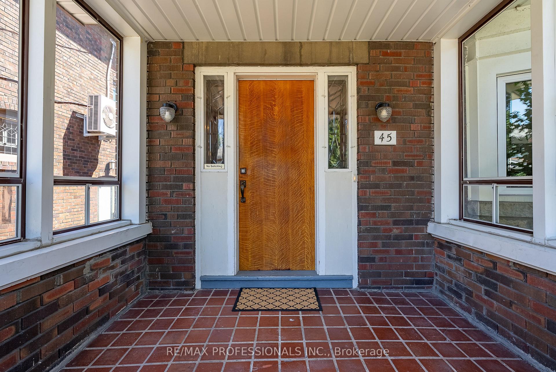 Photo 4 of 45 Glendonwynne Road, Toronto, High Park North — HOMEH