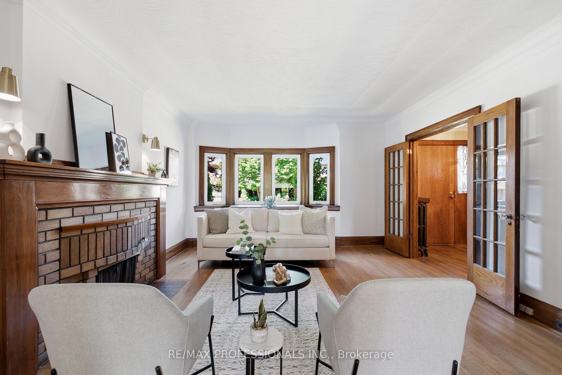 Photo 9 of 45 Glendonwynne Road, Toronto, High Park North — HOMEH