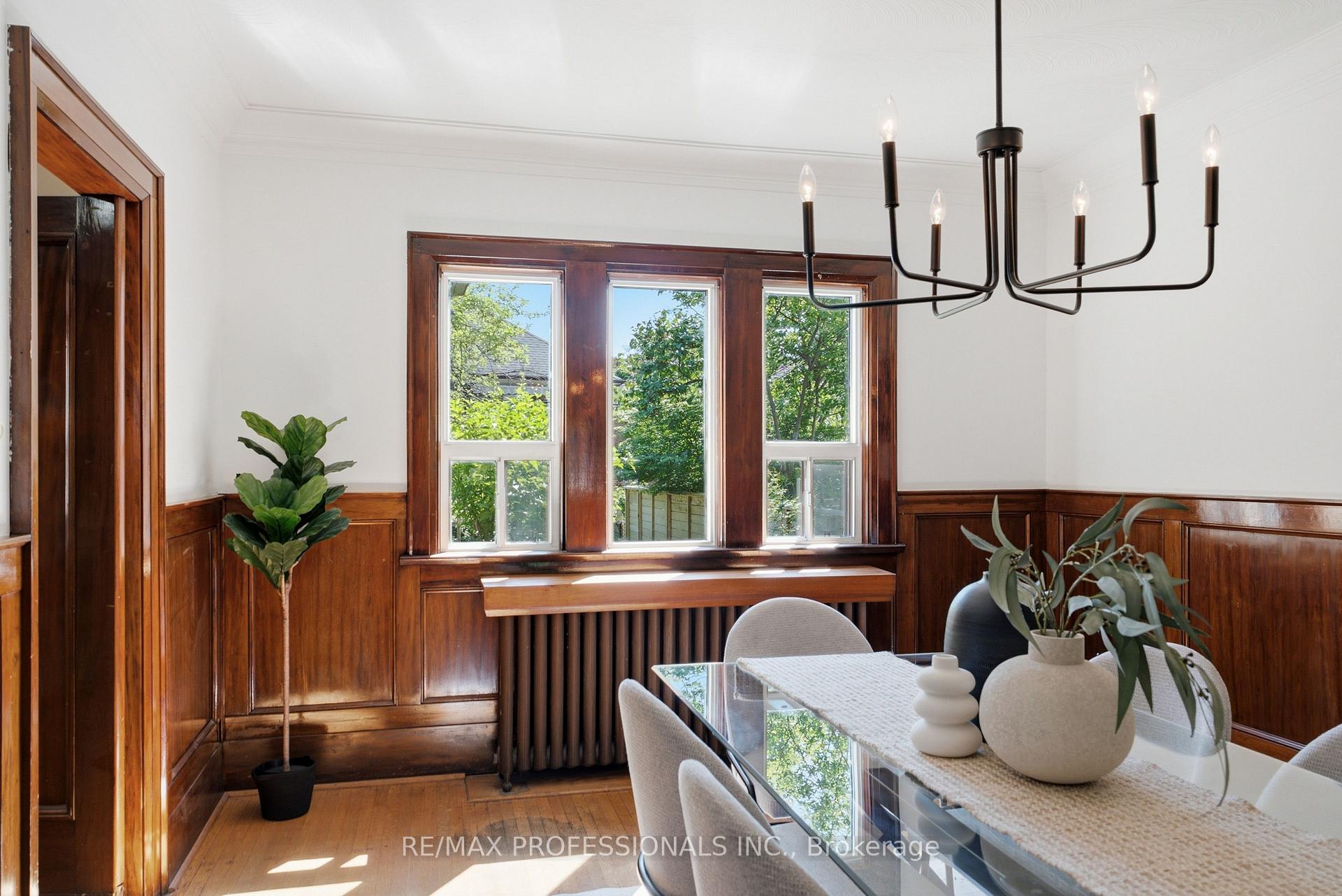 Photo 15 of 45 Glendonwynne Road, Toronto, High Park North — HOMEH