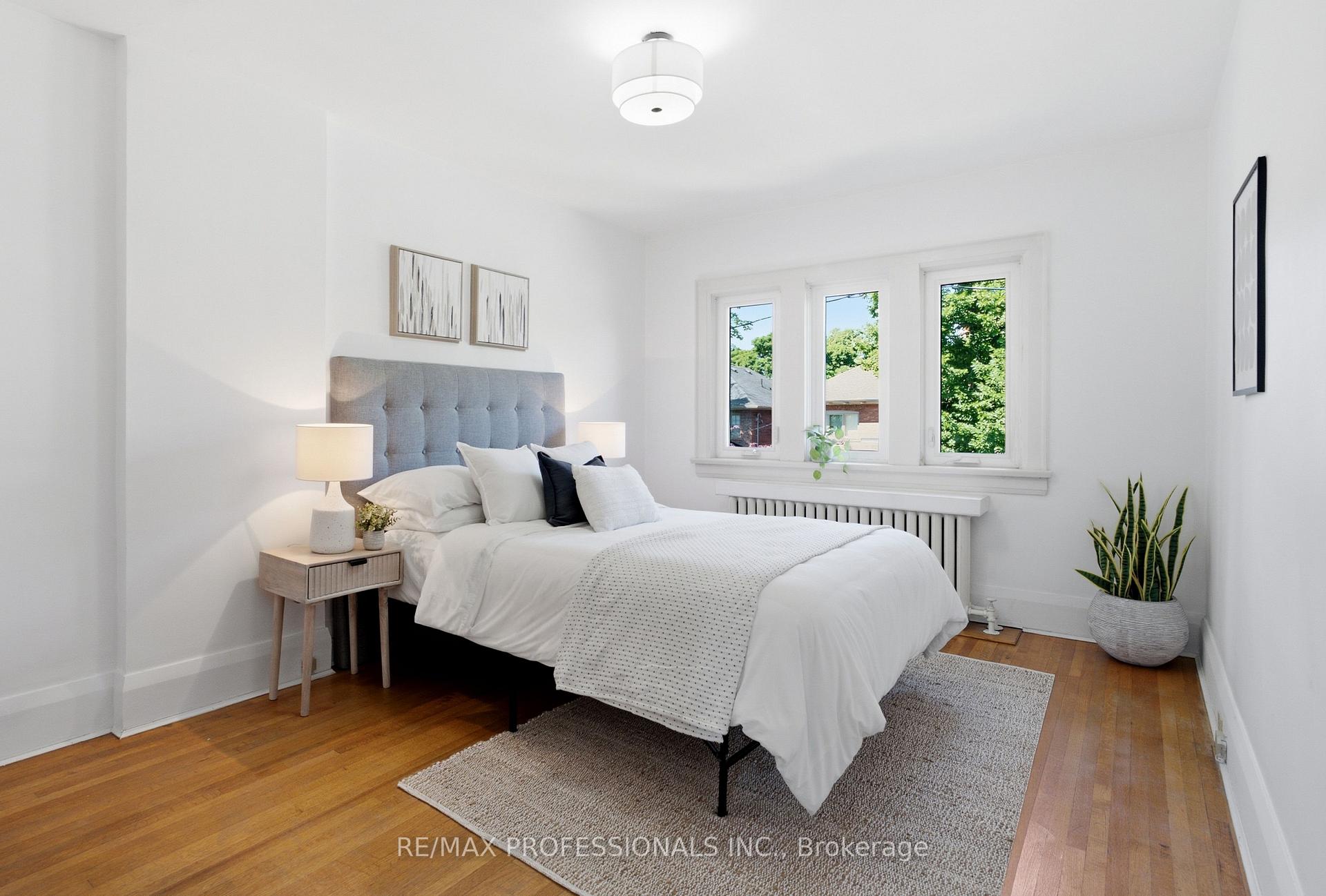 Photo 24 of 45 Glendonwynne Road, Toronto, High Park North — HOMEH
