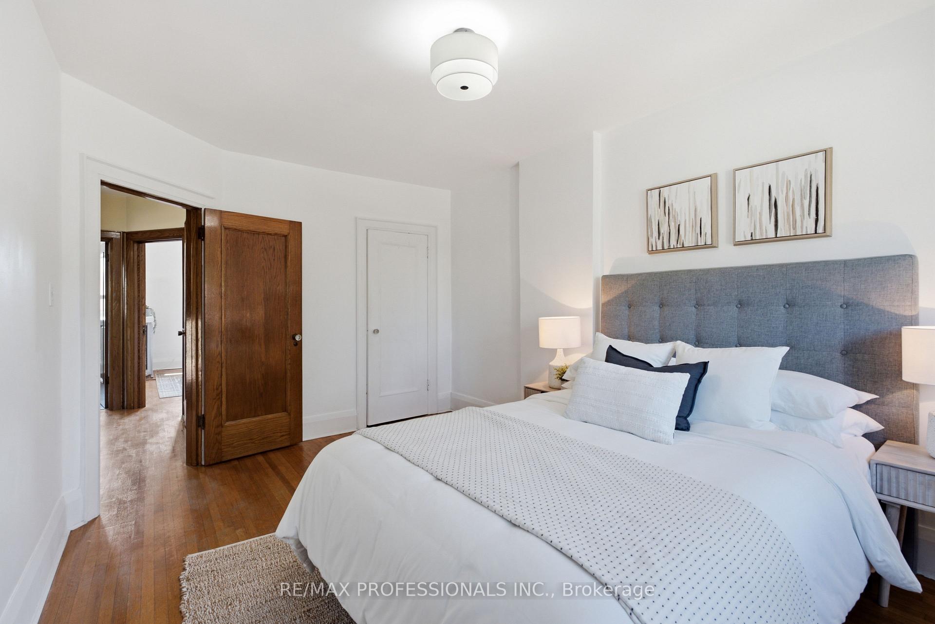 Photo 26 of 45 Glendonwynne Road, Toronto, High Park North — HOMEH
