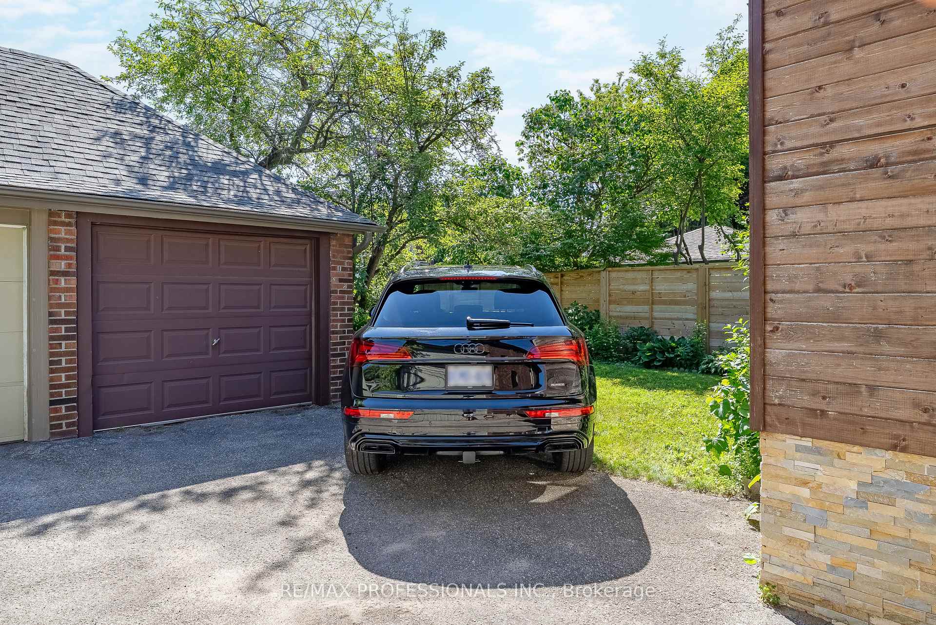 Photo 44 of 45 Glendonwynne Road, Toronto, High Park North — HOMEH