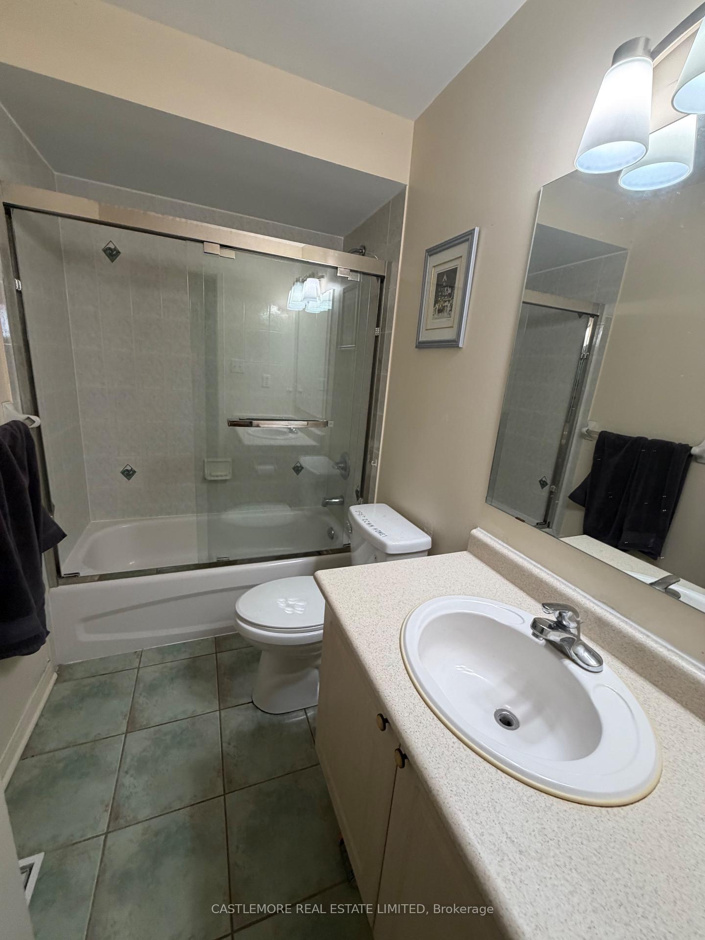 Photo 12 of 127 Brisdale Drive, Brampton, Fletcher's Meadow — HOMEH