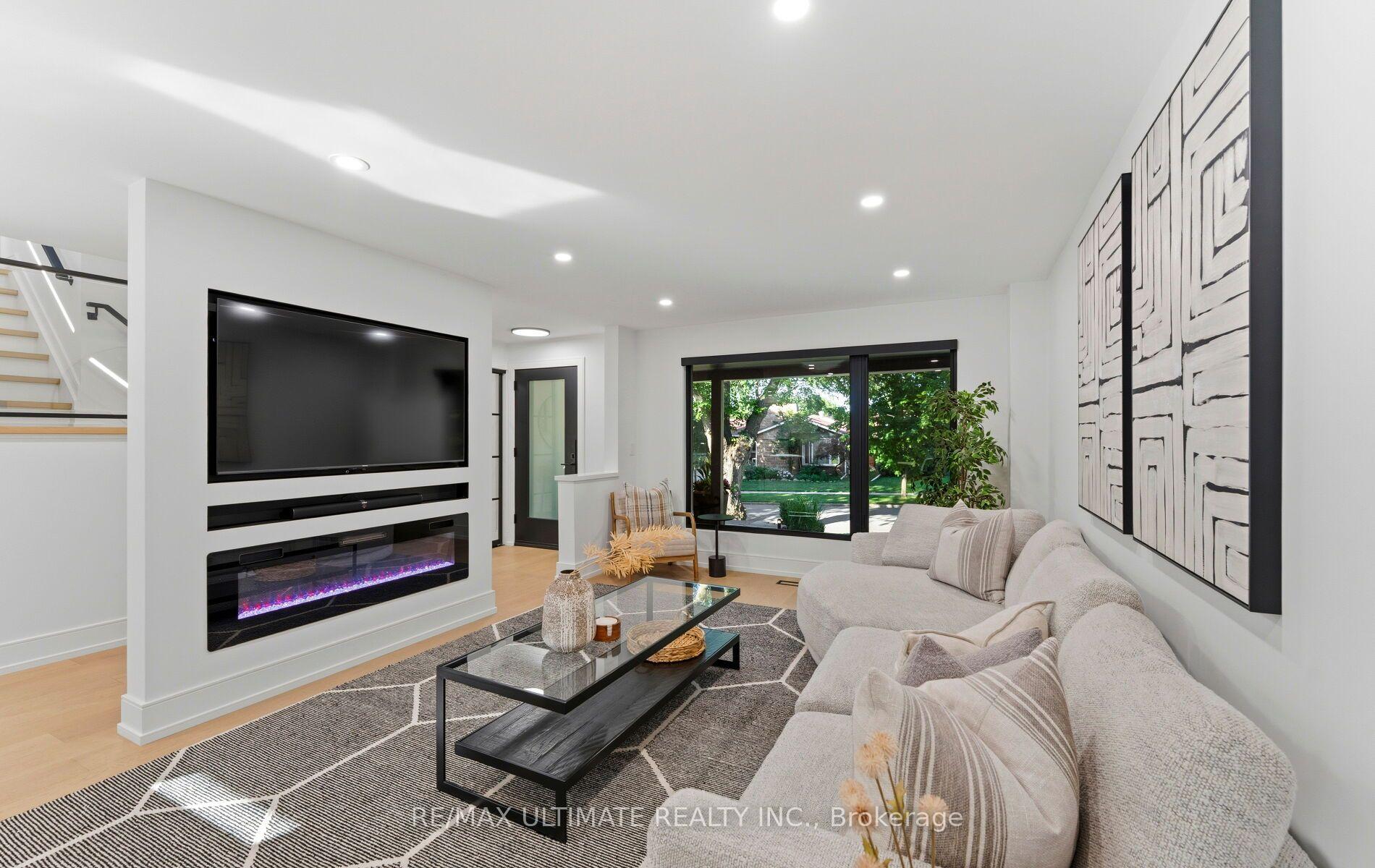 Photo 12 of 46 Wicklow Drive, Scarborough, Tam O'Shanter-Sullivan — HOMEH
