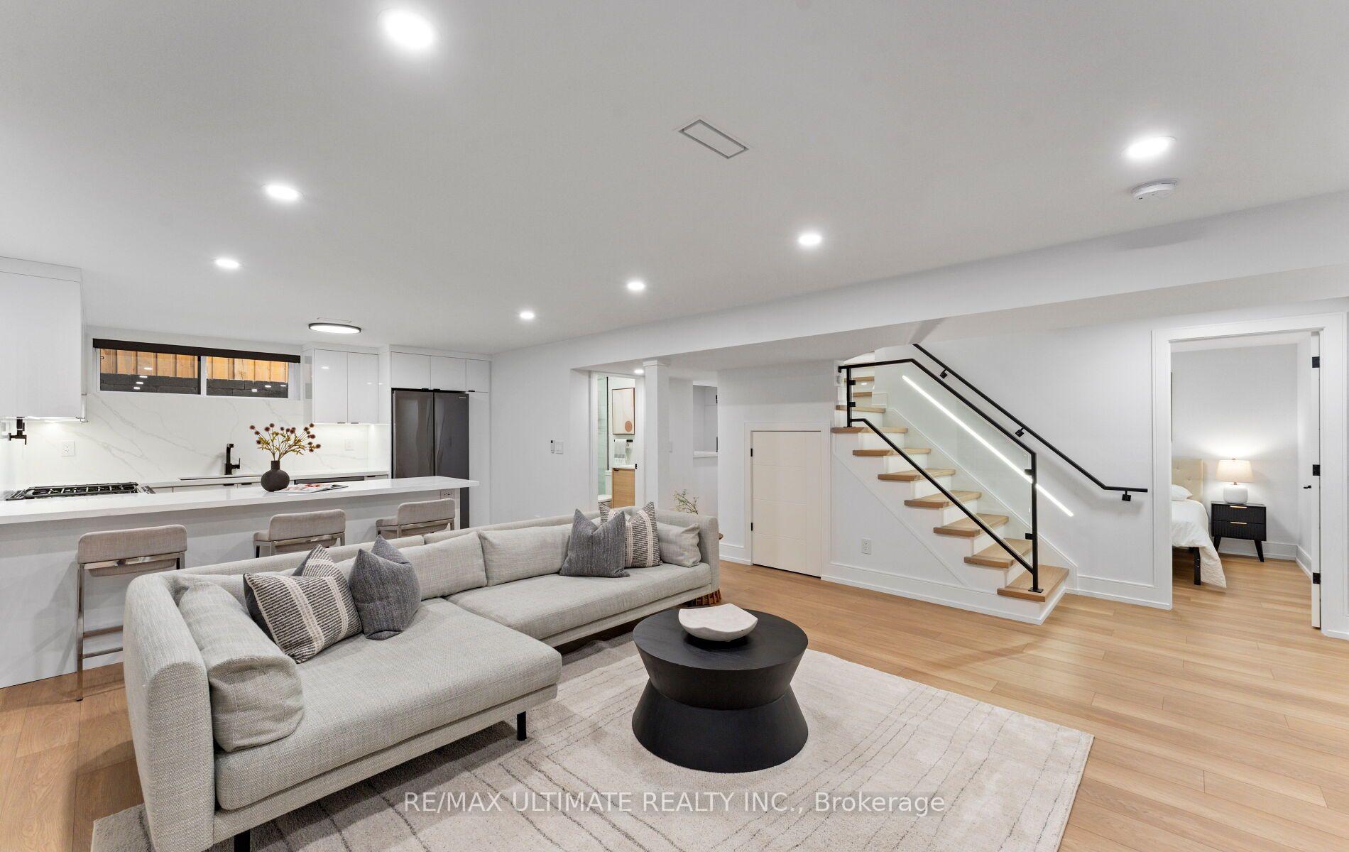 Photo 34 of 46 Wicklow Drive, Scarborough, Tam O'Shanter-Sullivan — HOMEH