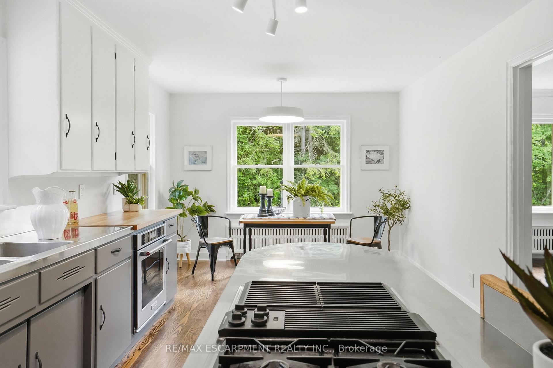 Photo 15 of 326 Old Brock Road, Hamilton, Greensville — HOMEH