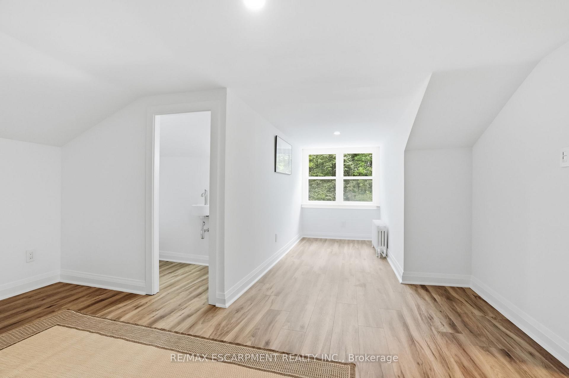 Photo 31 of 326 Old Brock Road, Hamilton, Greensville — HOMEH