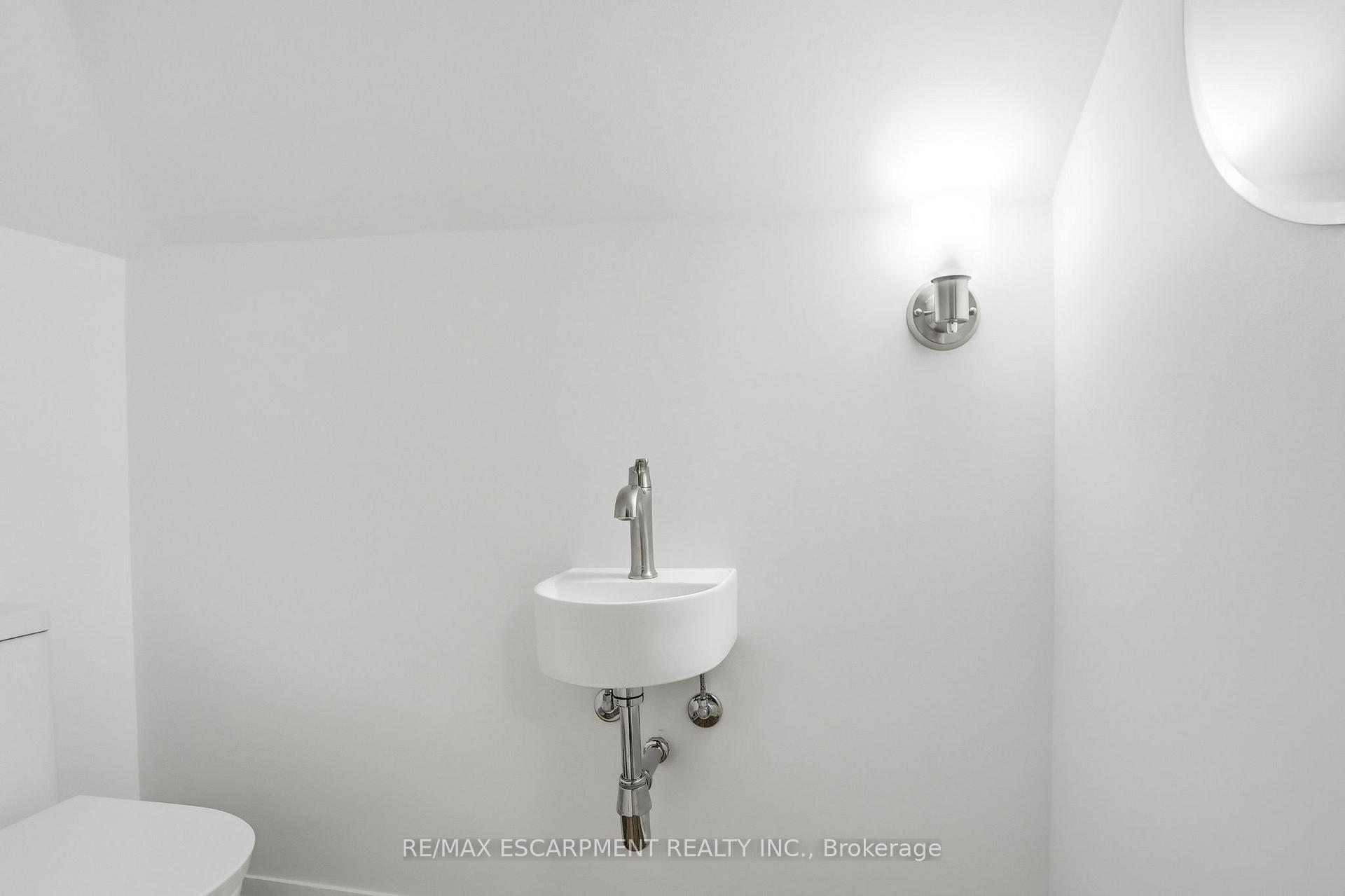 Photo 33 of 326 Old Brock Road, Hamilton, Greensville — HOMEH