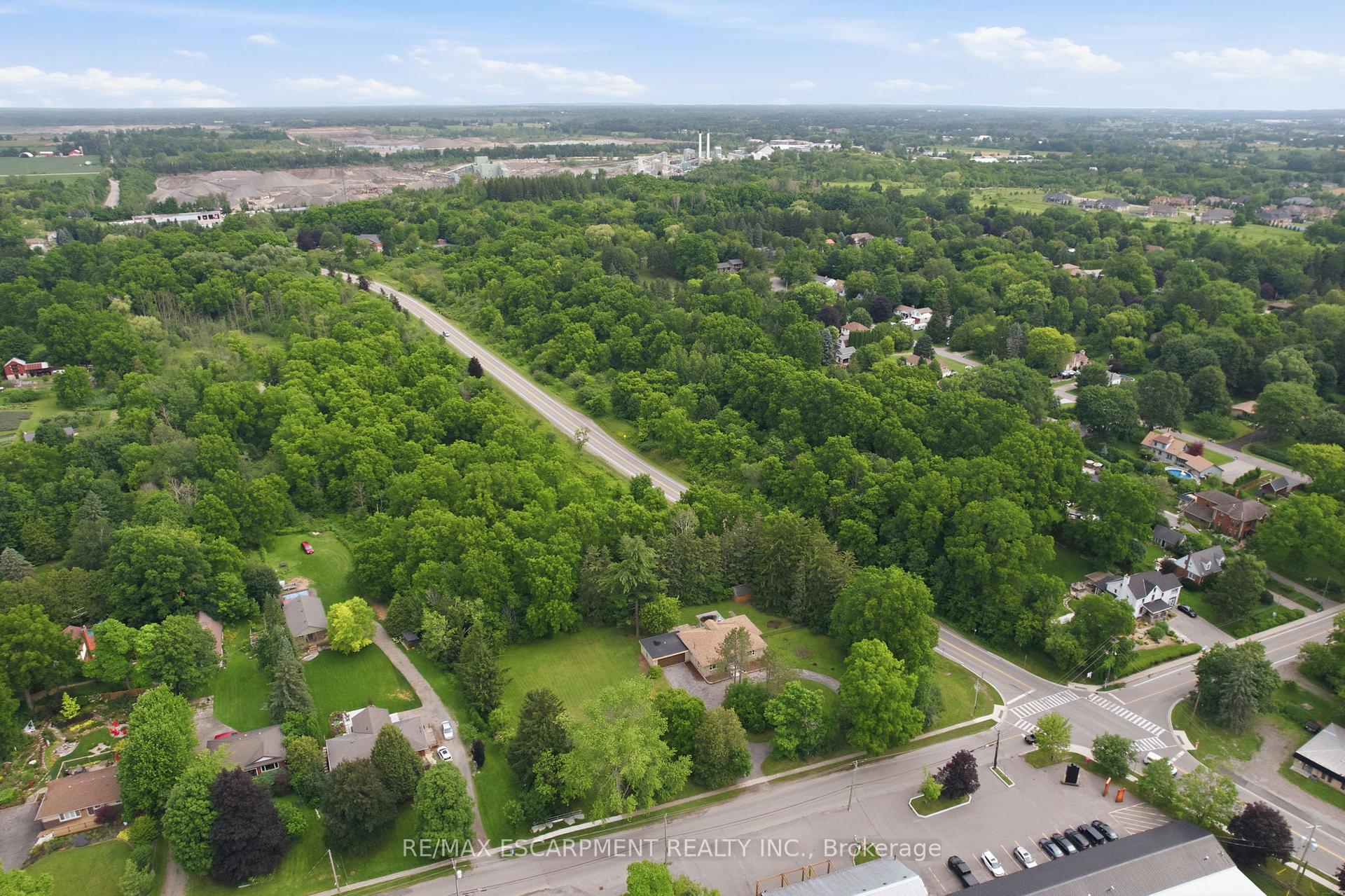Photo 41 of 326 Old Brock Road, Hamilton, Greensville — HOMEH