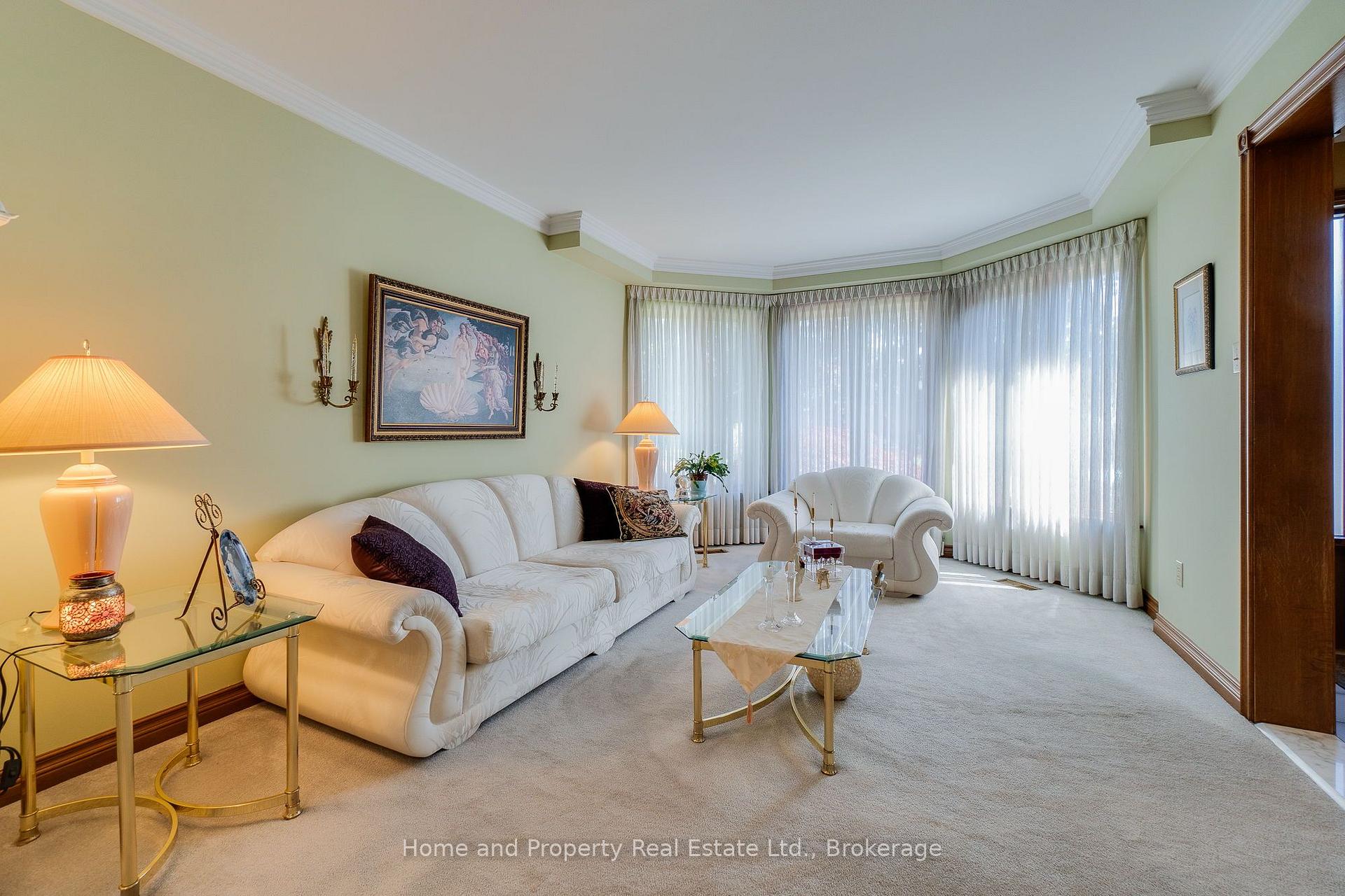 Photo 5 of 2560 Rugby Road, Mississauga, Cooksville — HOMEH