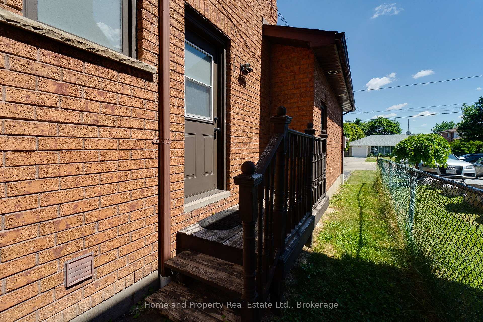 Photo 24 of 2560 Rugby Road, Mississauga, Cooksville — HOMEH