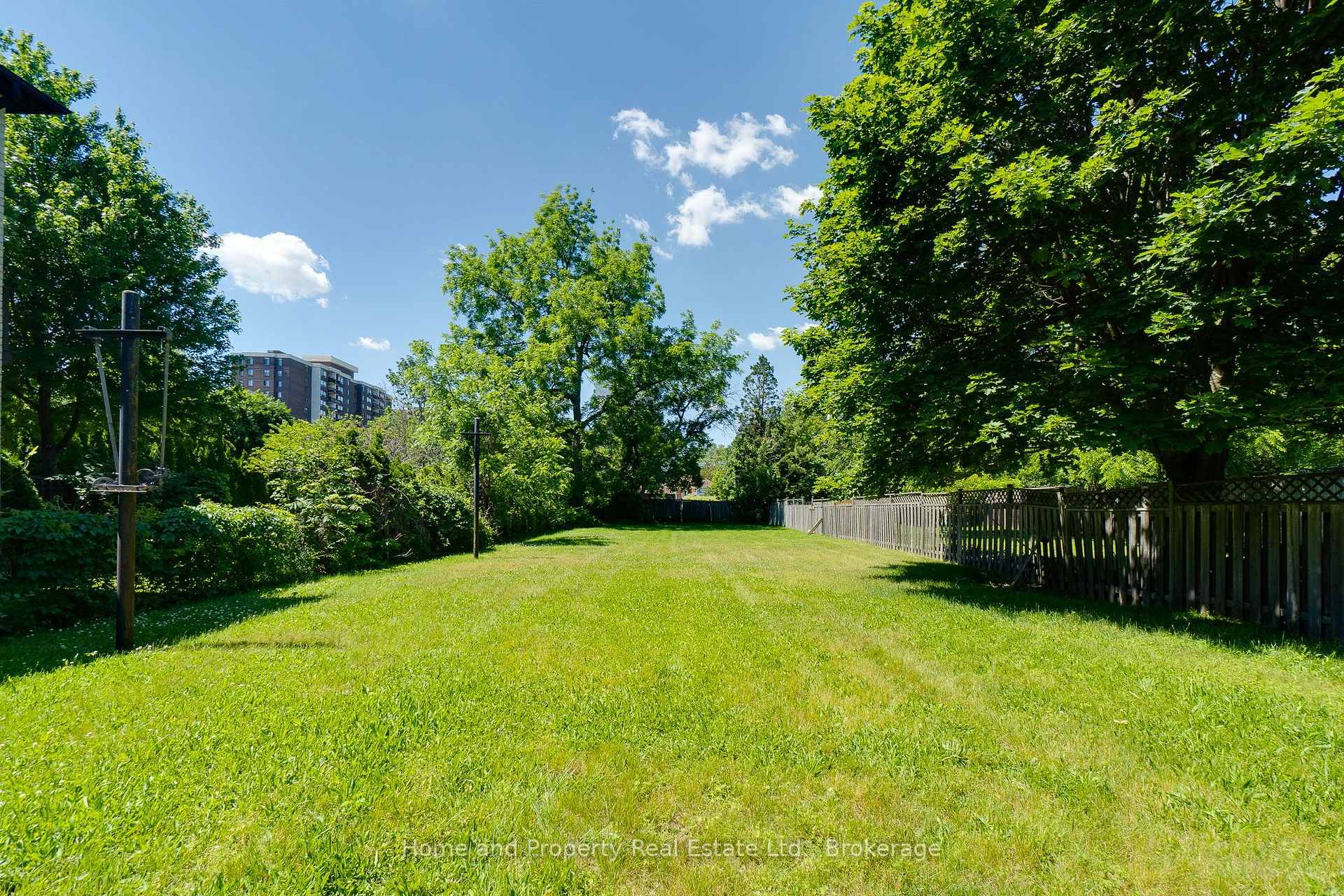 Photo 26 of 2560 Rugby Road, Mississauga, Cooksville — HOMEH