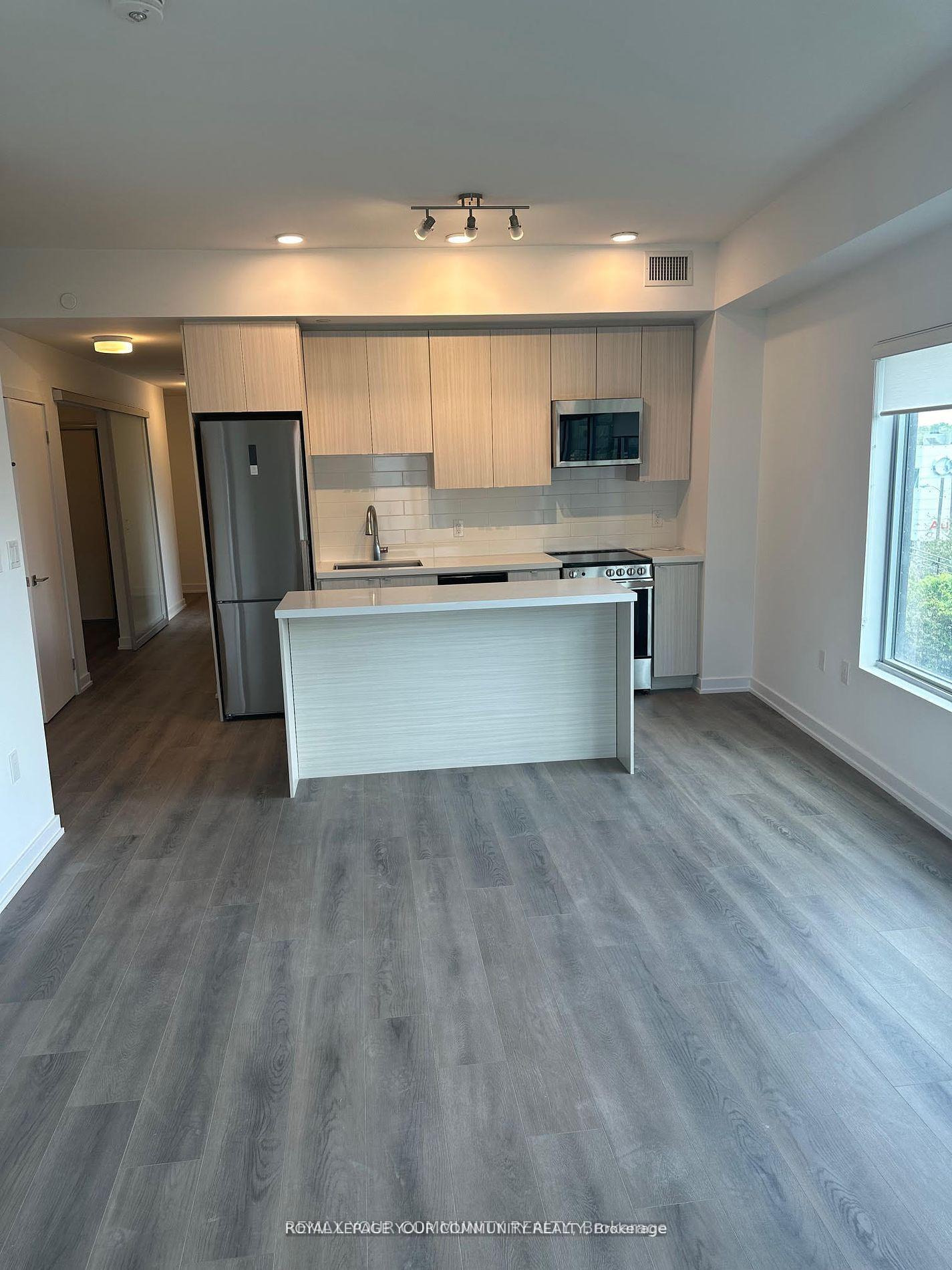 Front of Unit 313, 2433 Dufferin Street