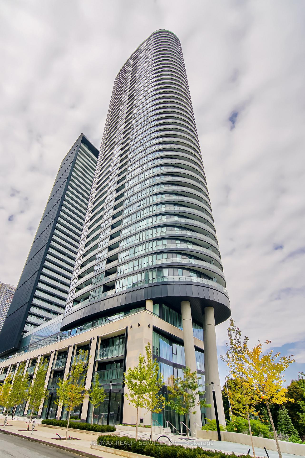 Photo 3 of Unit 2321, 585 Bloor Street E, Toronto, North St. James Town — HOMEH