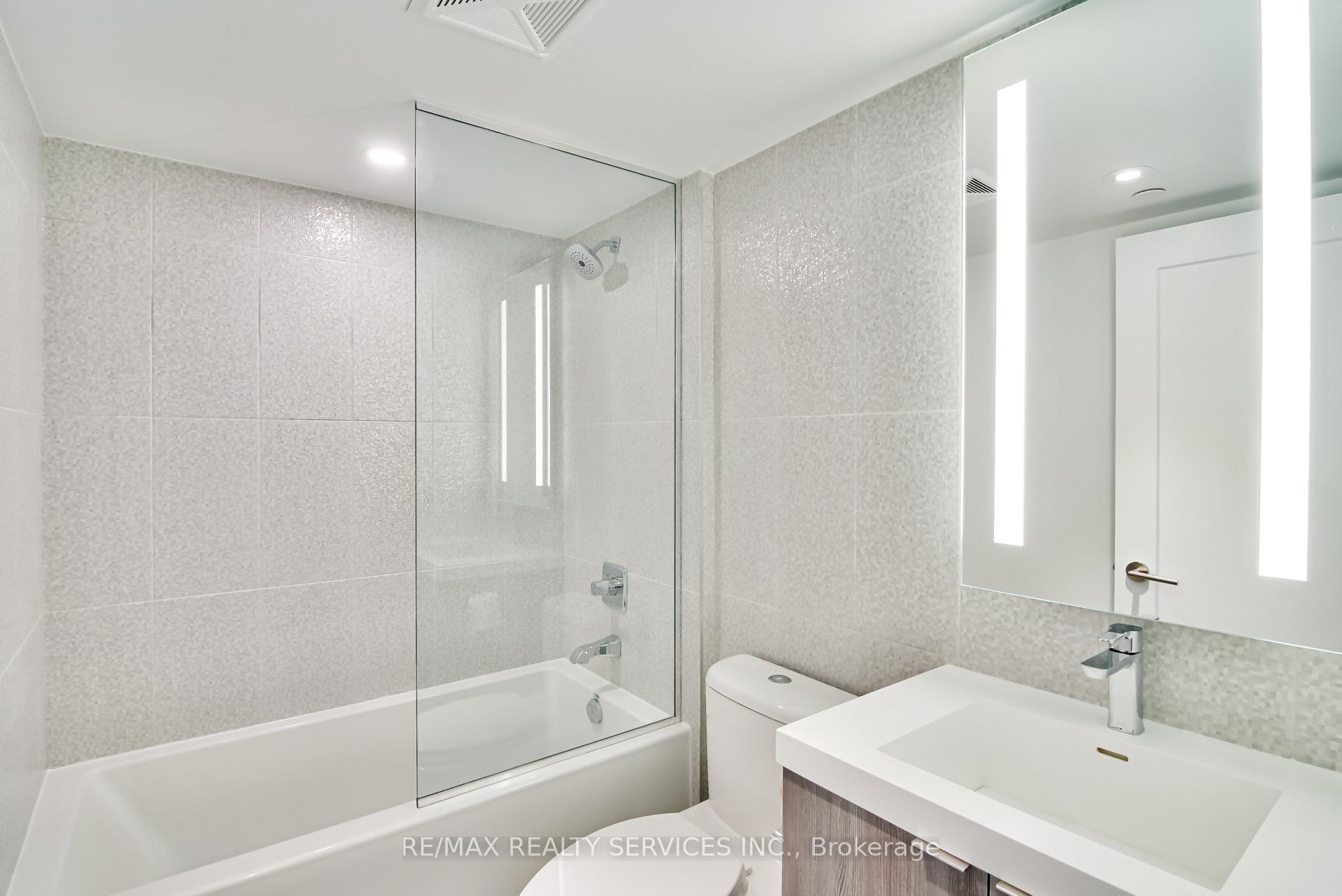 Photo 11 of Unit 2321, 585 Bloor Street E, Toronto, North St. James Town — HOMEH