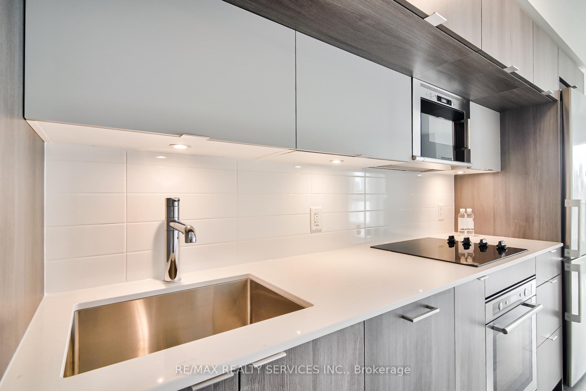 Photo 15 of Unit 2321, 585 Bloor Street E, Toronto, North St. James Town — HOMEH