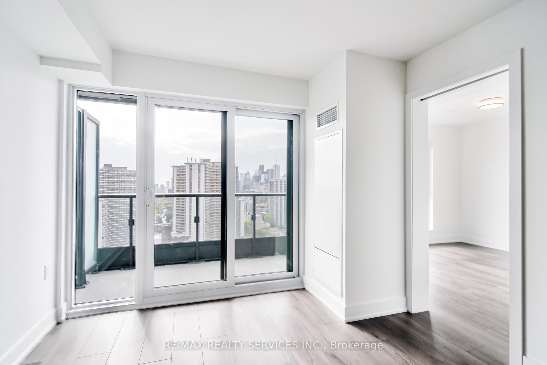 Photo 17 of Unit 2321, 585 Bloor Street E, Toronto, North St. James Town — HOMEH