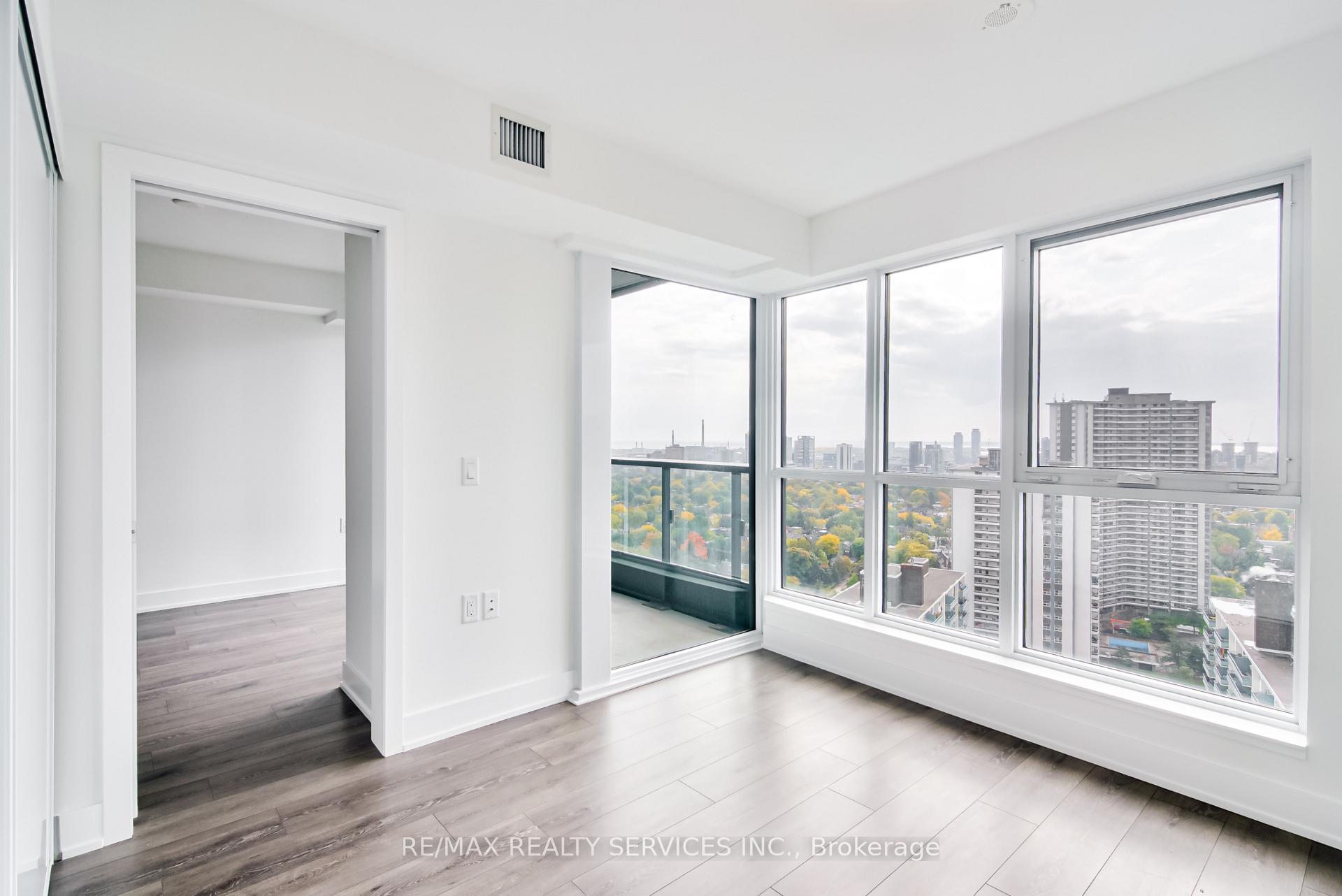 Photo 18 of Unit 2321, 585 Bloor Street E, Toronto, North St. James Town — HOMEH