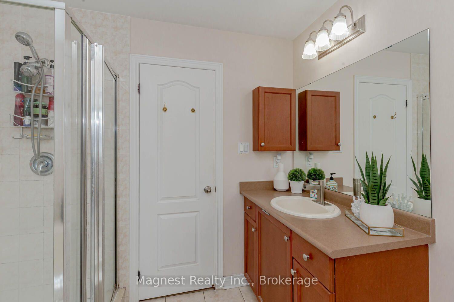 Photo 33 of Unit Upper, 223 Montebello Avenue, Vaughan, Sonoma Heights — HOMEH