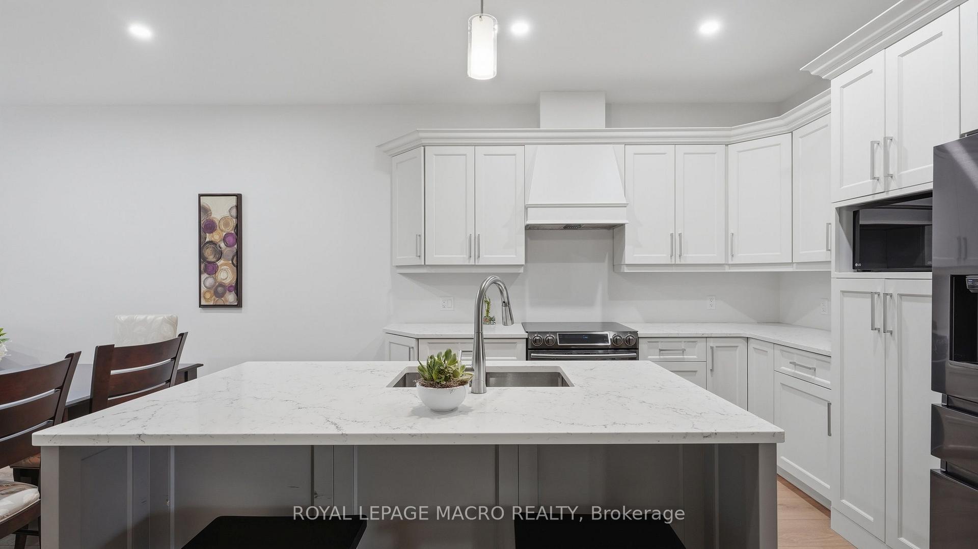 Photo 7 of 1055 Bay Street, Norfolk, Port Rowan — HOMEH
