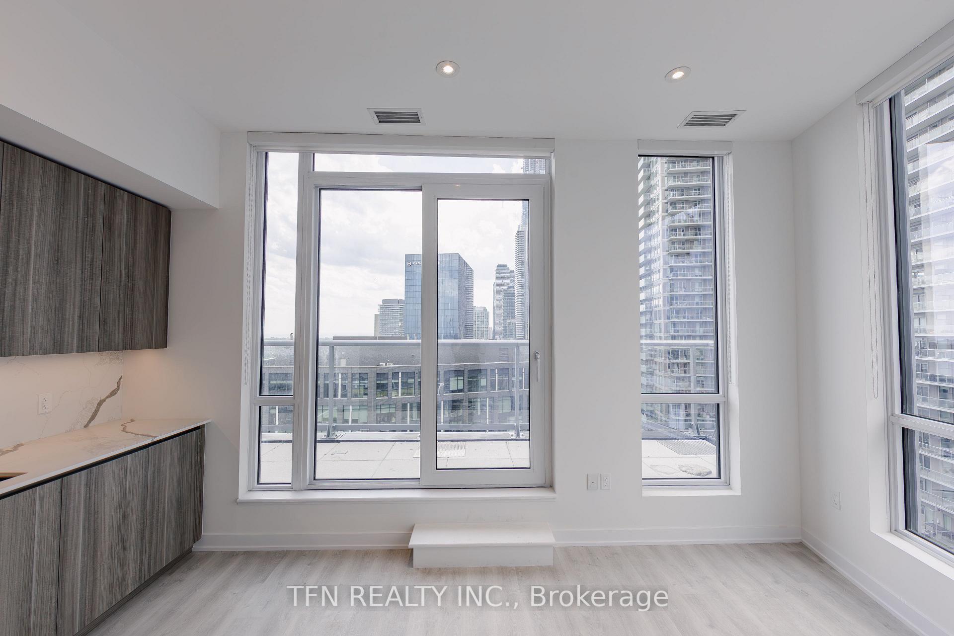 Photo 2 of Unit 2116, 15 Richardson Street, Toronto, Waterfront Communities — HOMEH