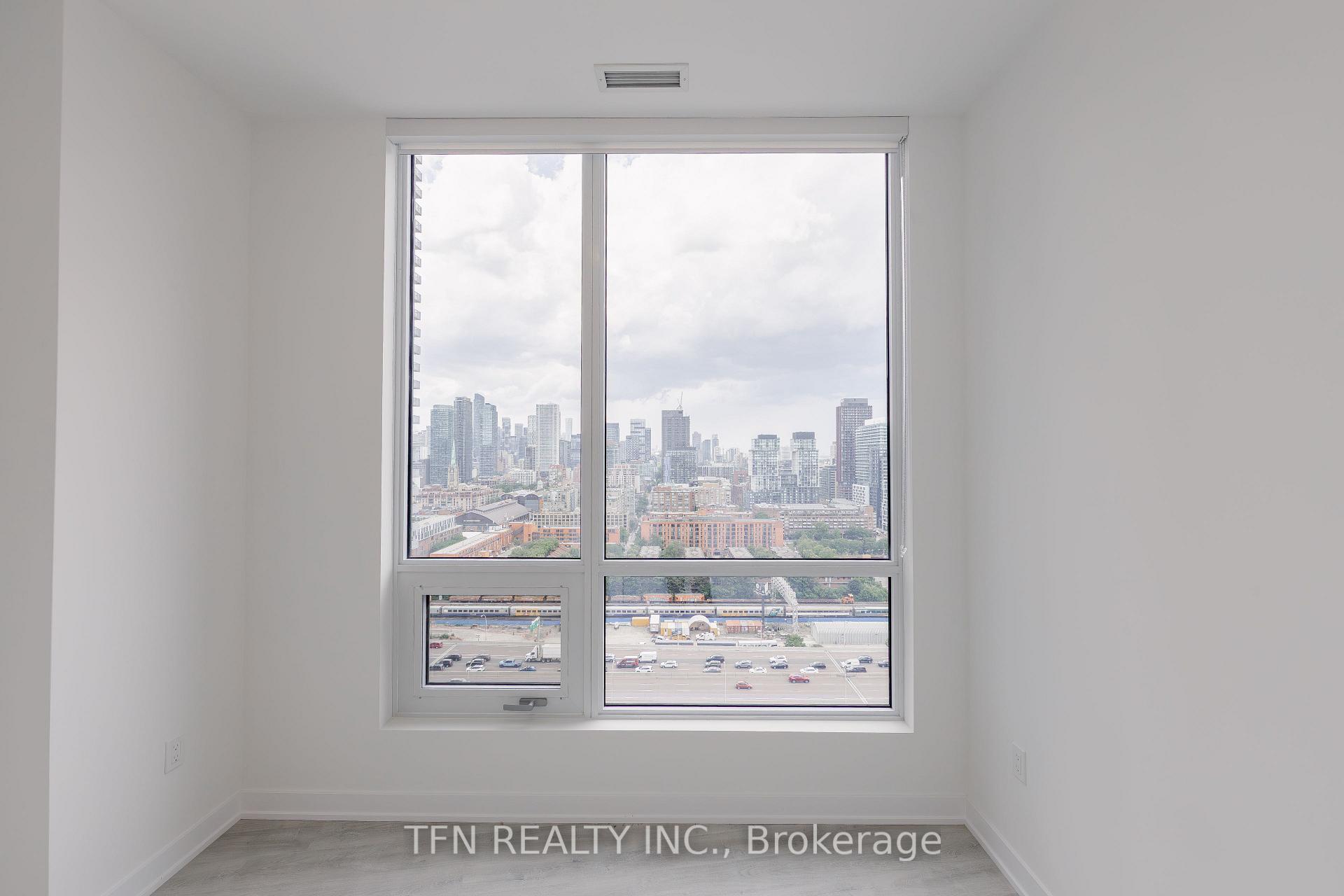 Photo 17 of Unit 2116, 15 Richardson Street, Toronto, Waterfront Communities — HOMEH