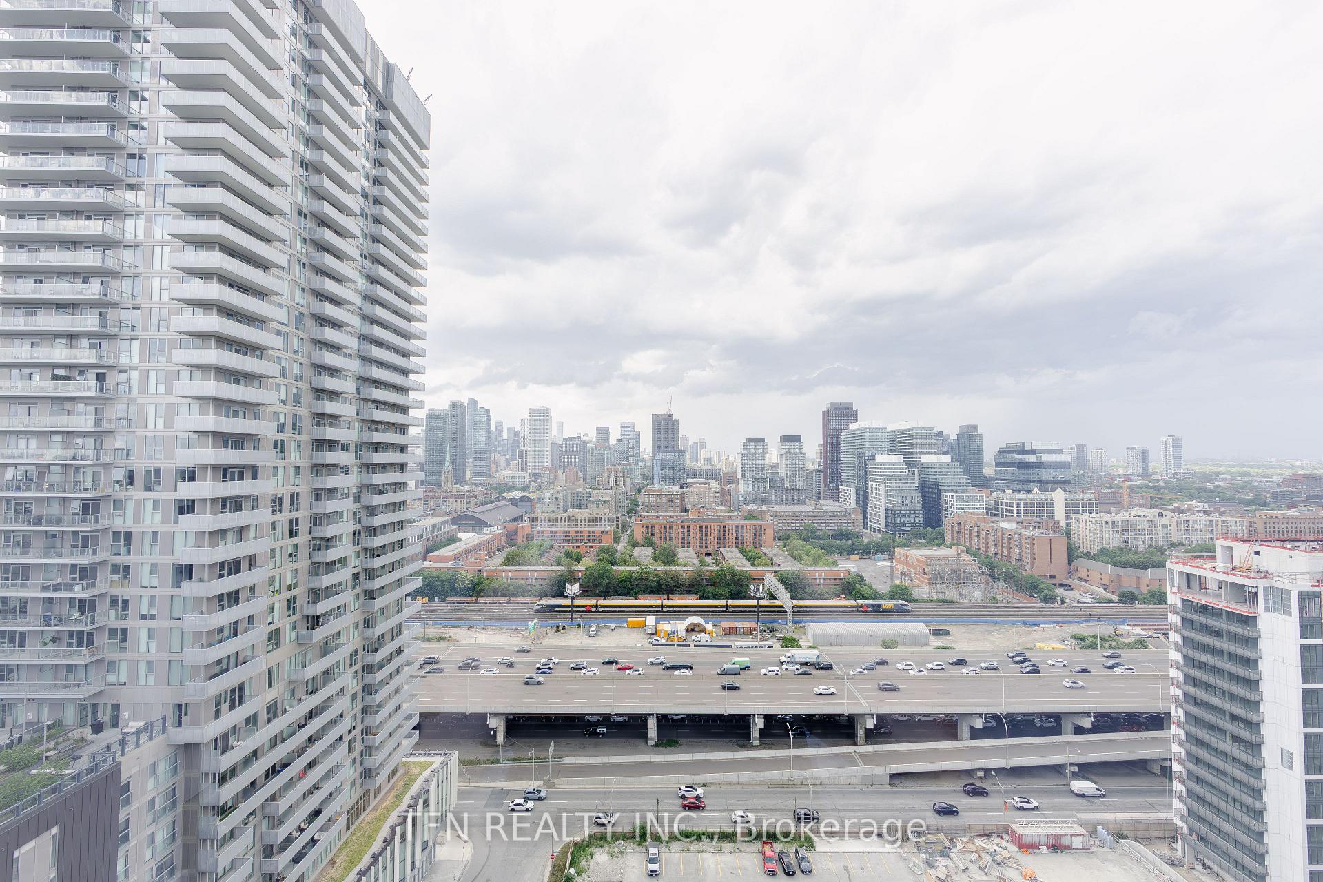 Photo 21 of Unit 2116, 15 Richardson Street, Toronto, Waterfront Communities — HOMEH
