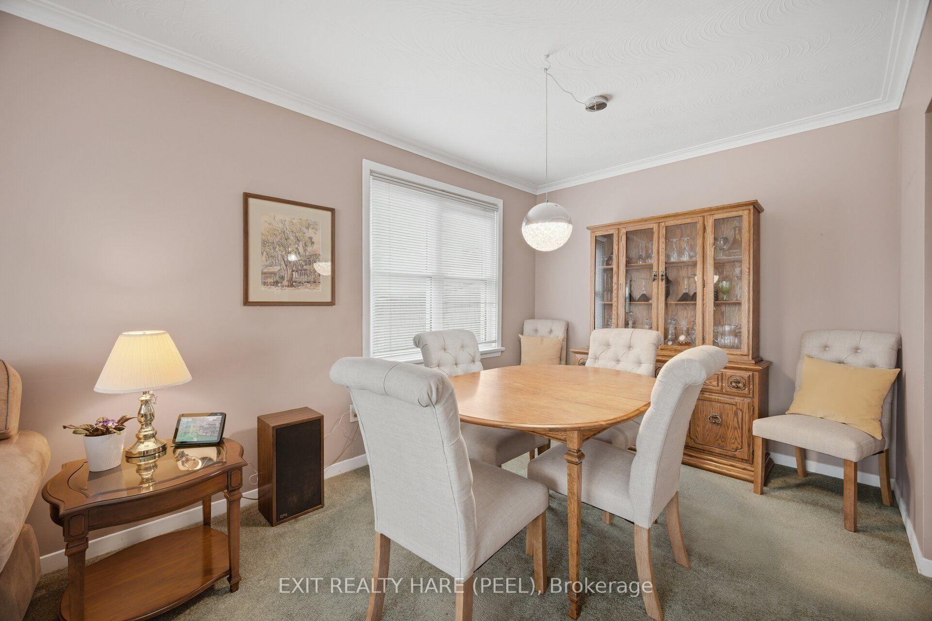 Photo 12 of 23 Kimbark Drive, Brampton, Northwood Park — HOMEH