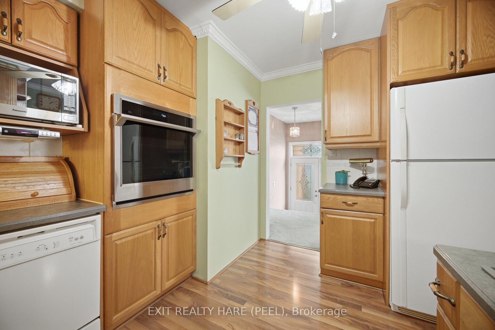 Photo 18 of 23 Kimbark Drive, Brampton, Northwood Park — HOMEH