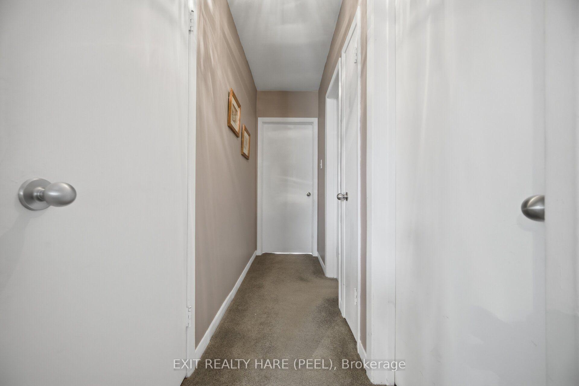 Photo 19 of 23 Kimbark Drive, Brampton, Northwood Park — HOMEH