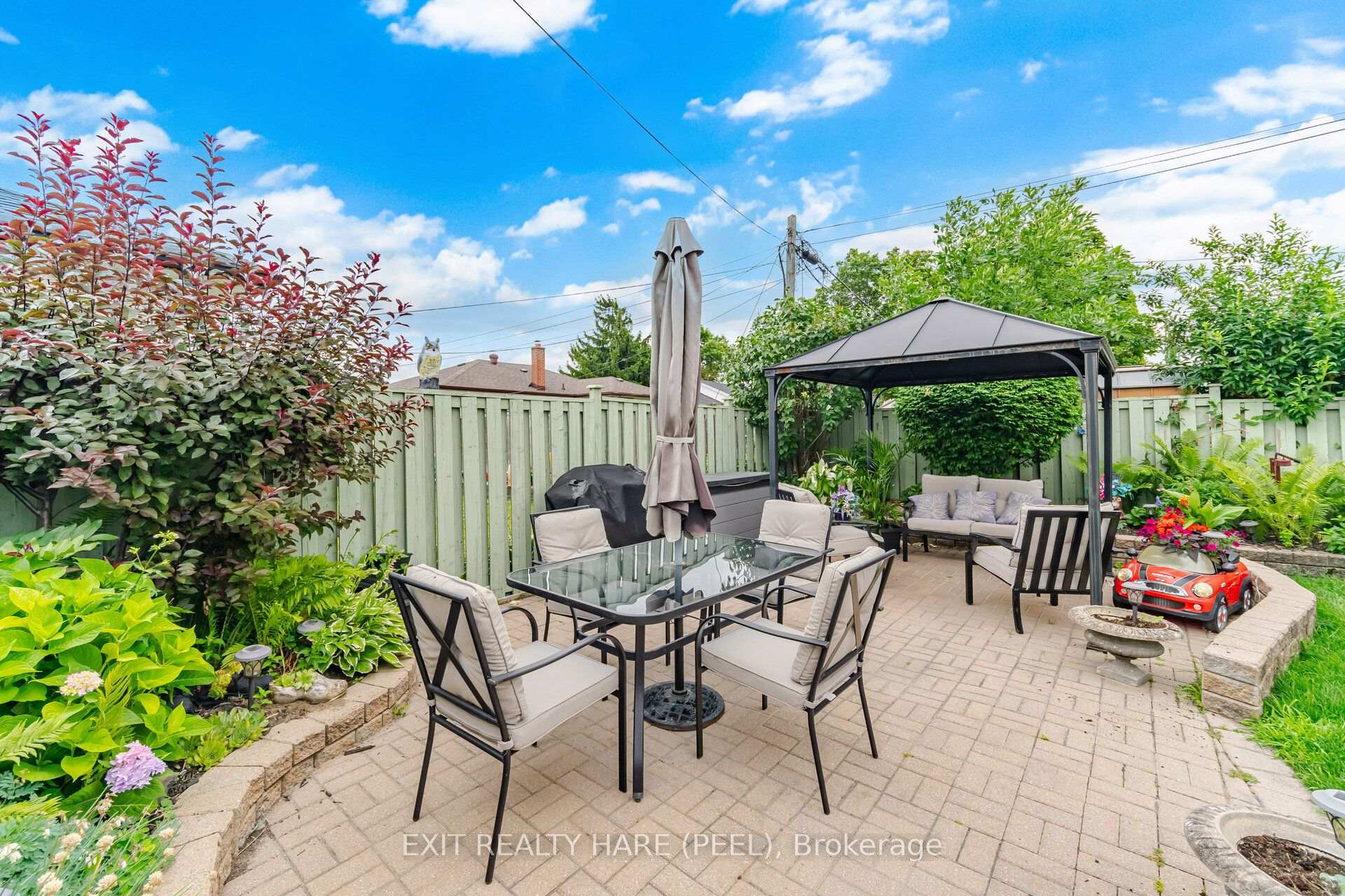 Photo 34 of 23 Kimbark Drive, Brampton, Northwood Park — HOMEH
