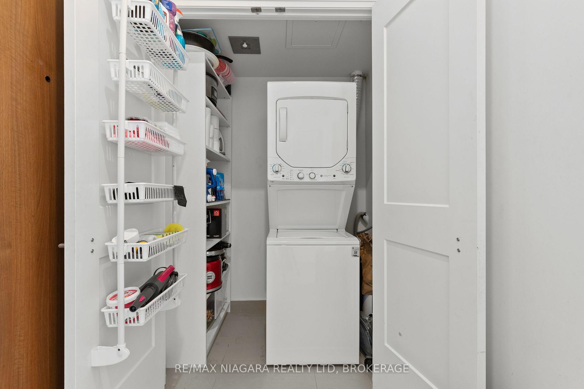 Photo 26 of Unit 717, 21 Park Street E, Mississauga, Port Credit — HOMEH