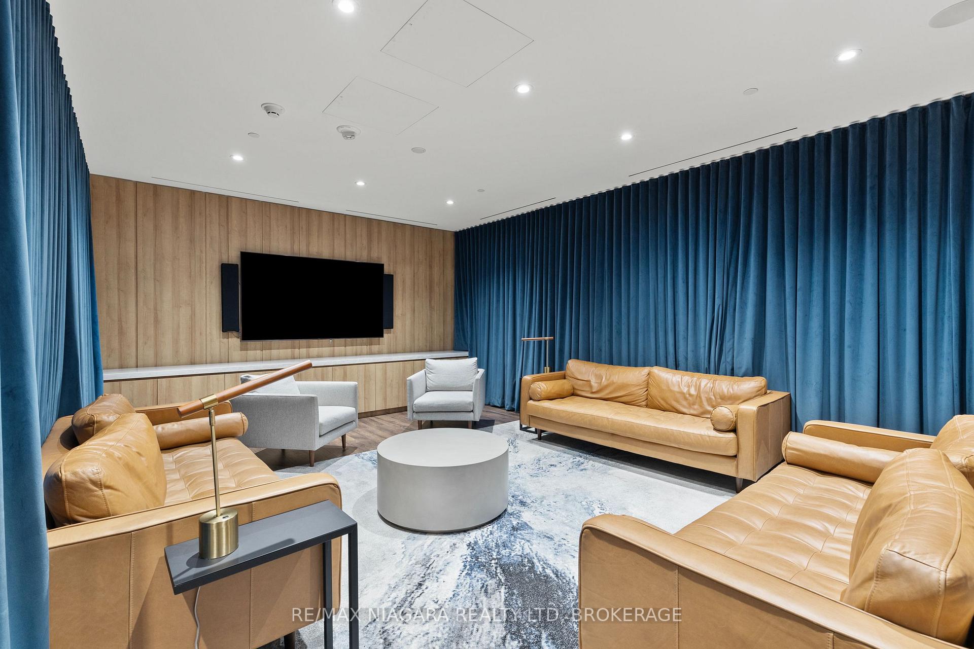 Photo 35 of Unit 717, 21 Park Street E, Mississauga, Port Credit — HOMEH
