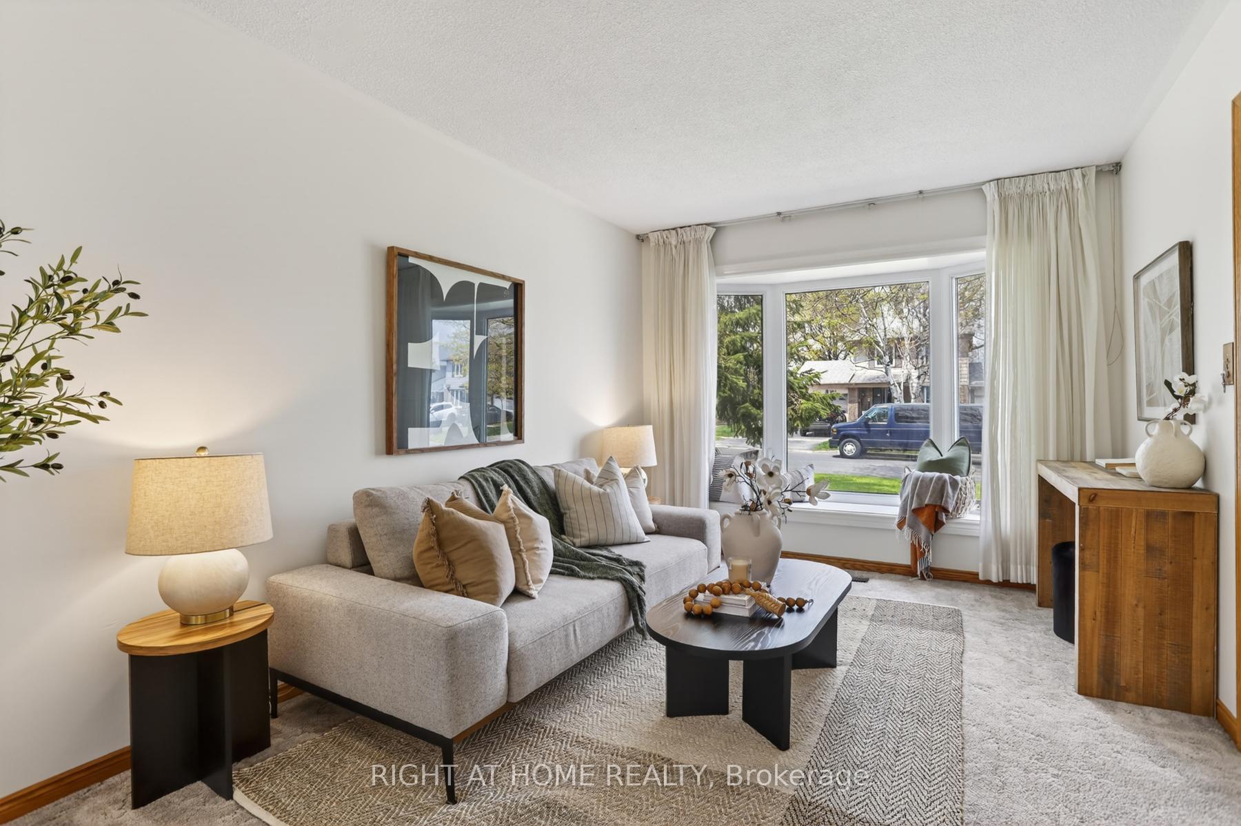 Photo 5 of 117 Rands Road, Ajax, South West — HOMEH