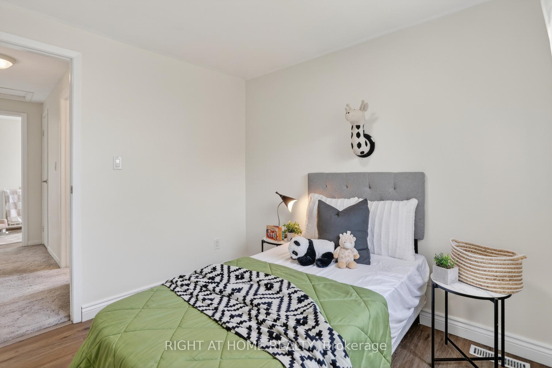 Photo 27 of 117 Rands Road, Ajax, South West — HOMEH