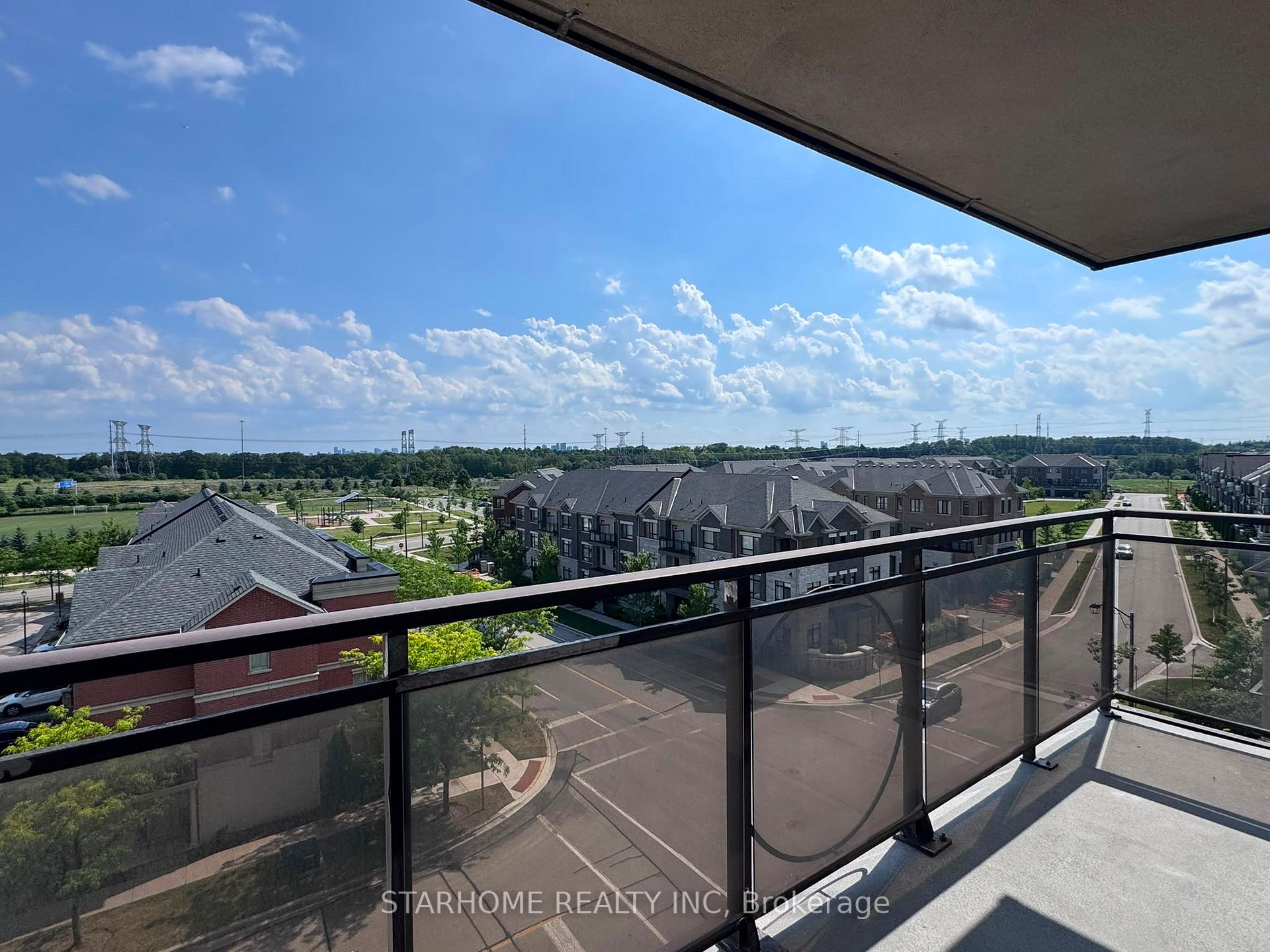Photo 4 of Unit 605, 51 Saddlecreek Drive, Markham, Commerce Valley — HOMEH