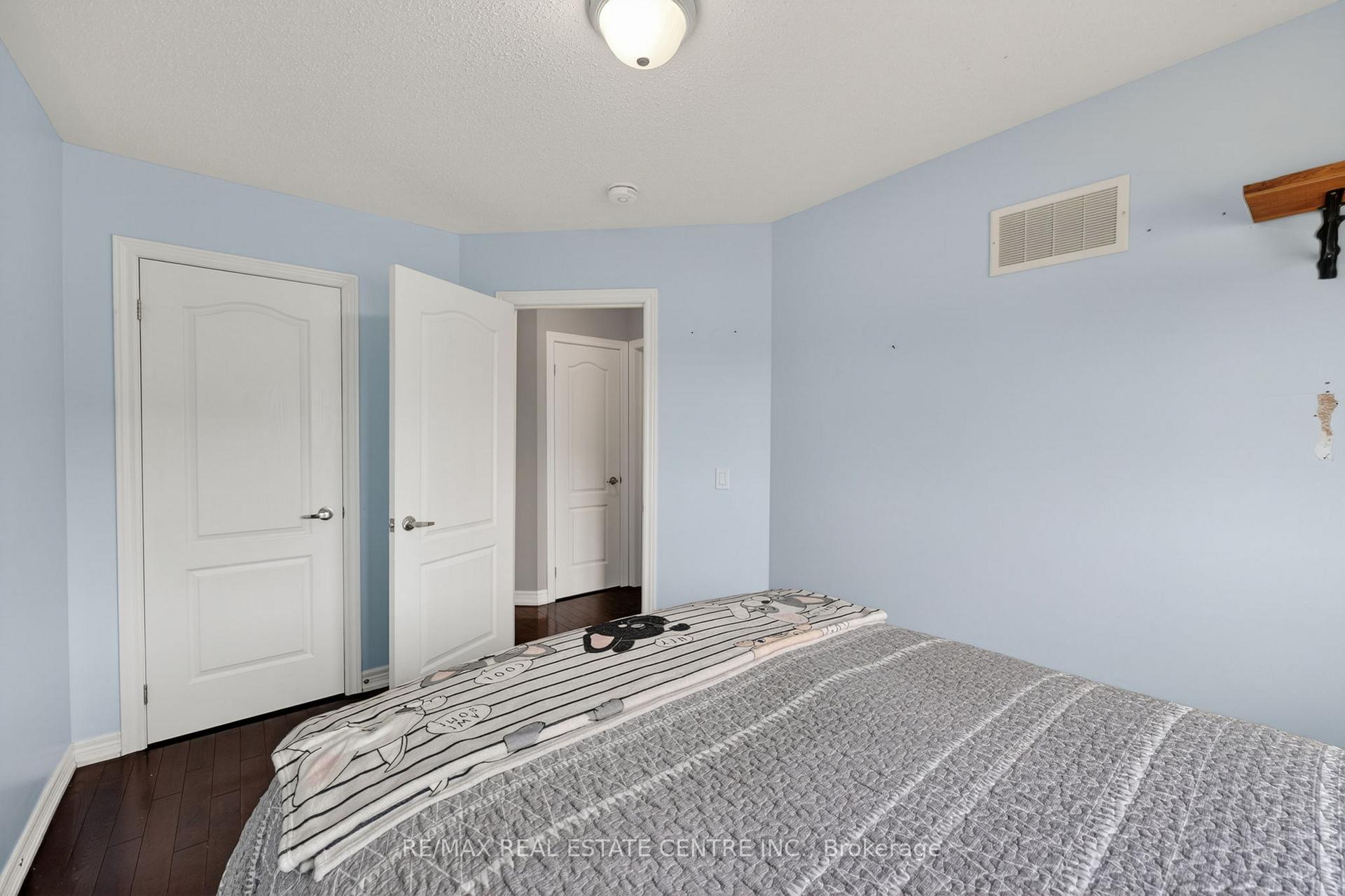 Photo 19 of 941 Cook Crescent, Shelburne — HOMEH