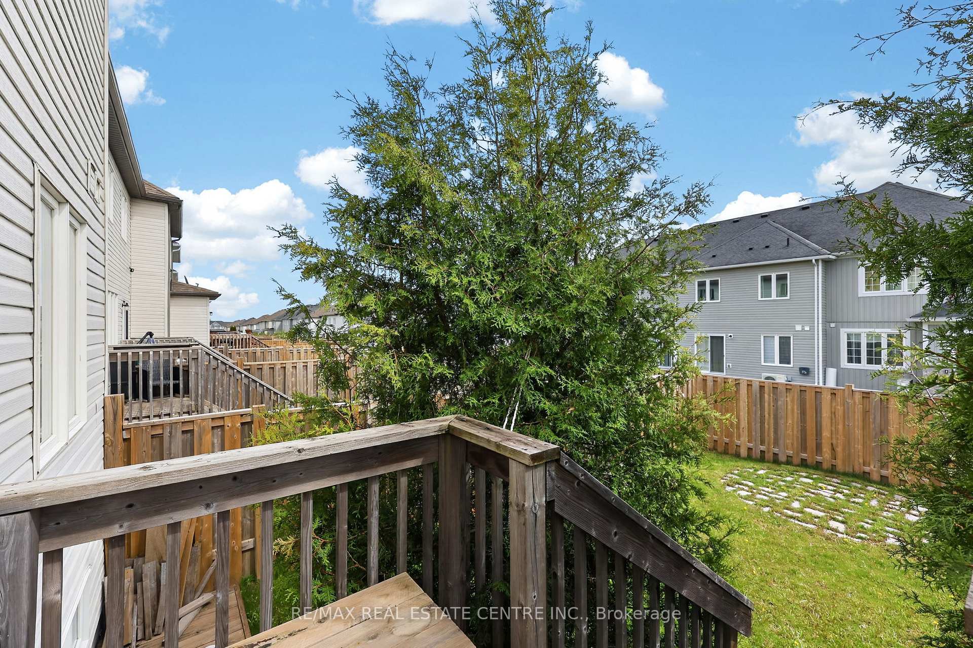 Photo 27 of 941 Cook Crescent, Shelburne — HOMEH