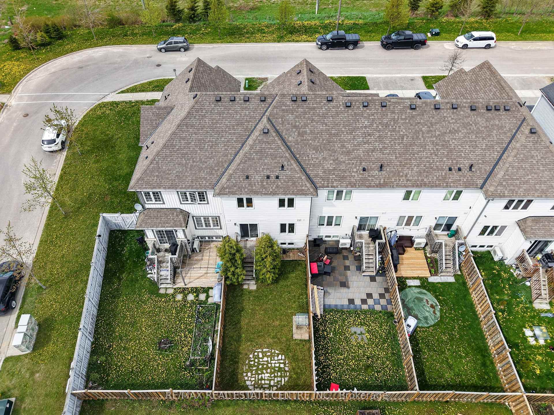 Photo 31 of 941 Cook Crescent, Shelburne — HOMEH